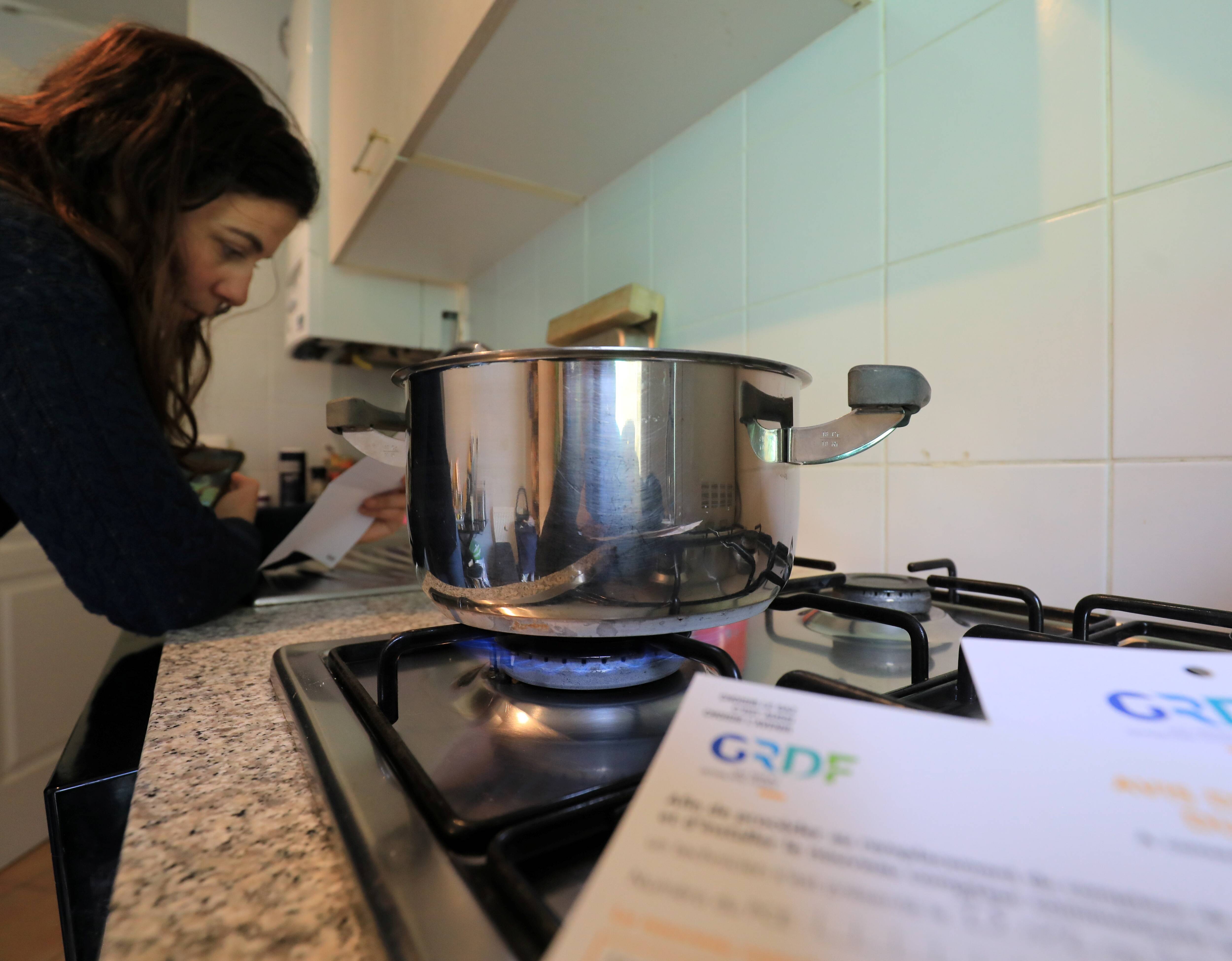 "Le gaz payé 5,75 centimes TTC le kWh va passer à 10,44 centimes": comment la hausse des prix du gaz fait exploser le porte-monnaie