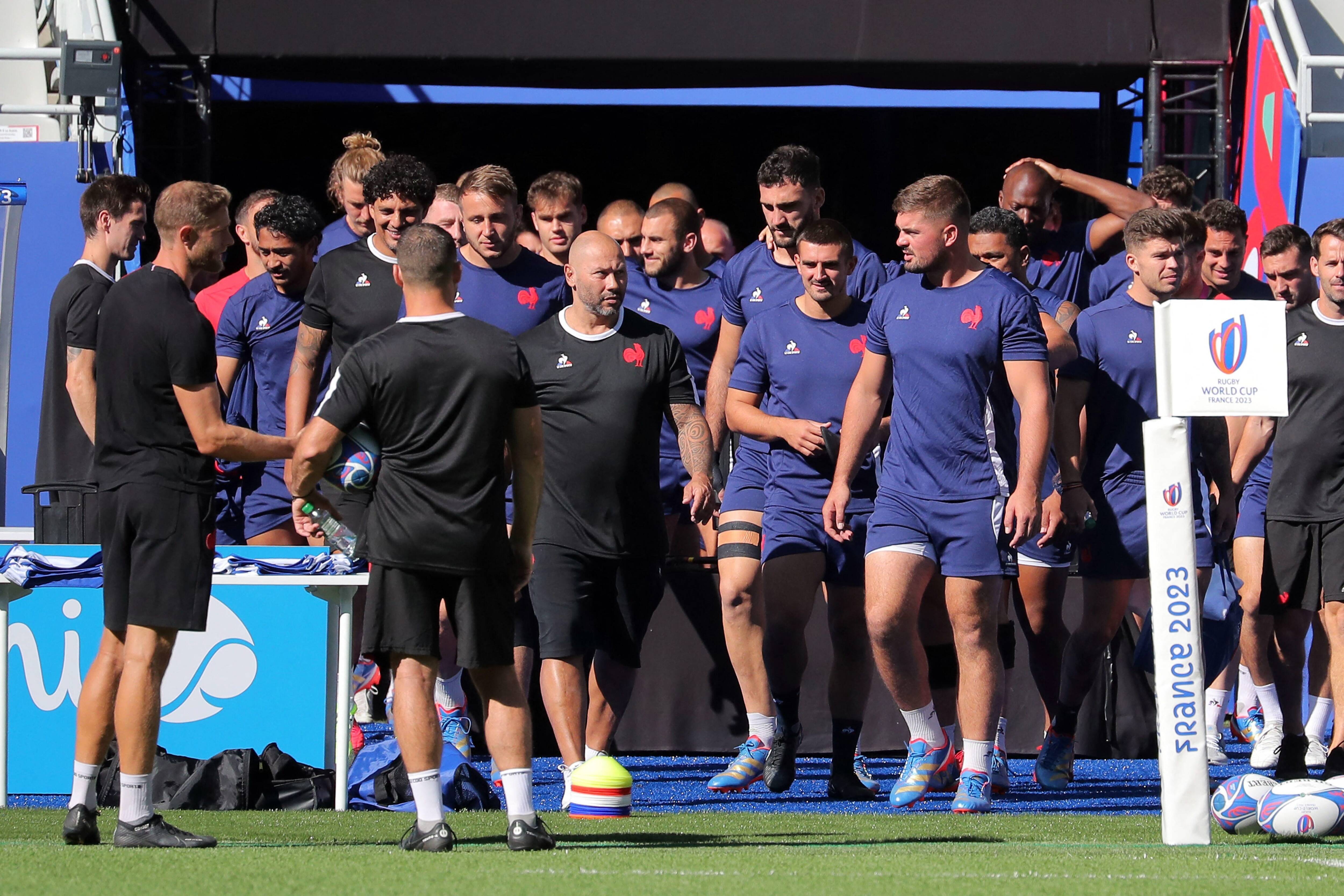 À la veille de l'ouverture de la Coupe du monde de rugby, les Bleus ne veulent "pas décevoir le public français"