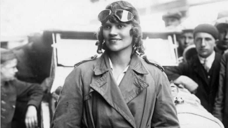 On vous raconte l'histoire extraordinaire d'Aloha Wanderwell, la première femme à avoir fait le tour du monde en voiture au départ de Nice