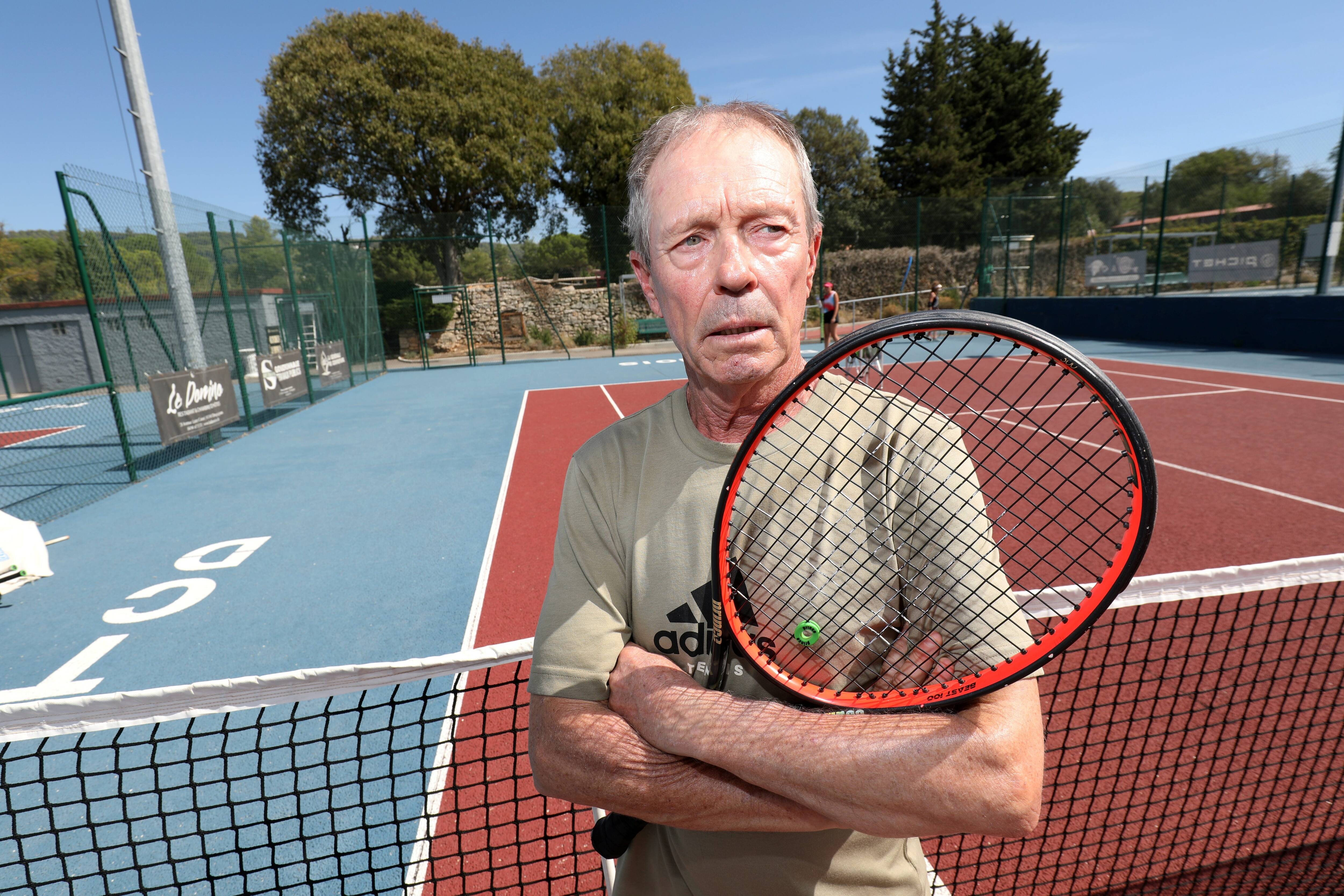 "Tout a été fait pour m'écarter": Jean-Claude Fracassi dénonce la fin de son contrat avec le Tennis club dracénois, l'entraîneur pense engager une procédure judiciaire