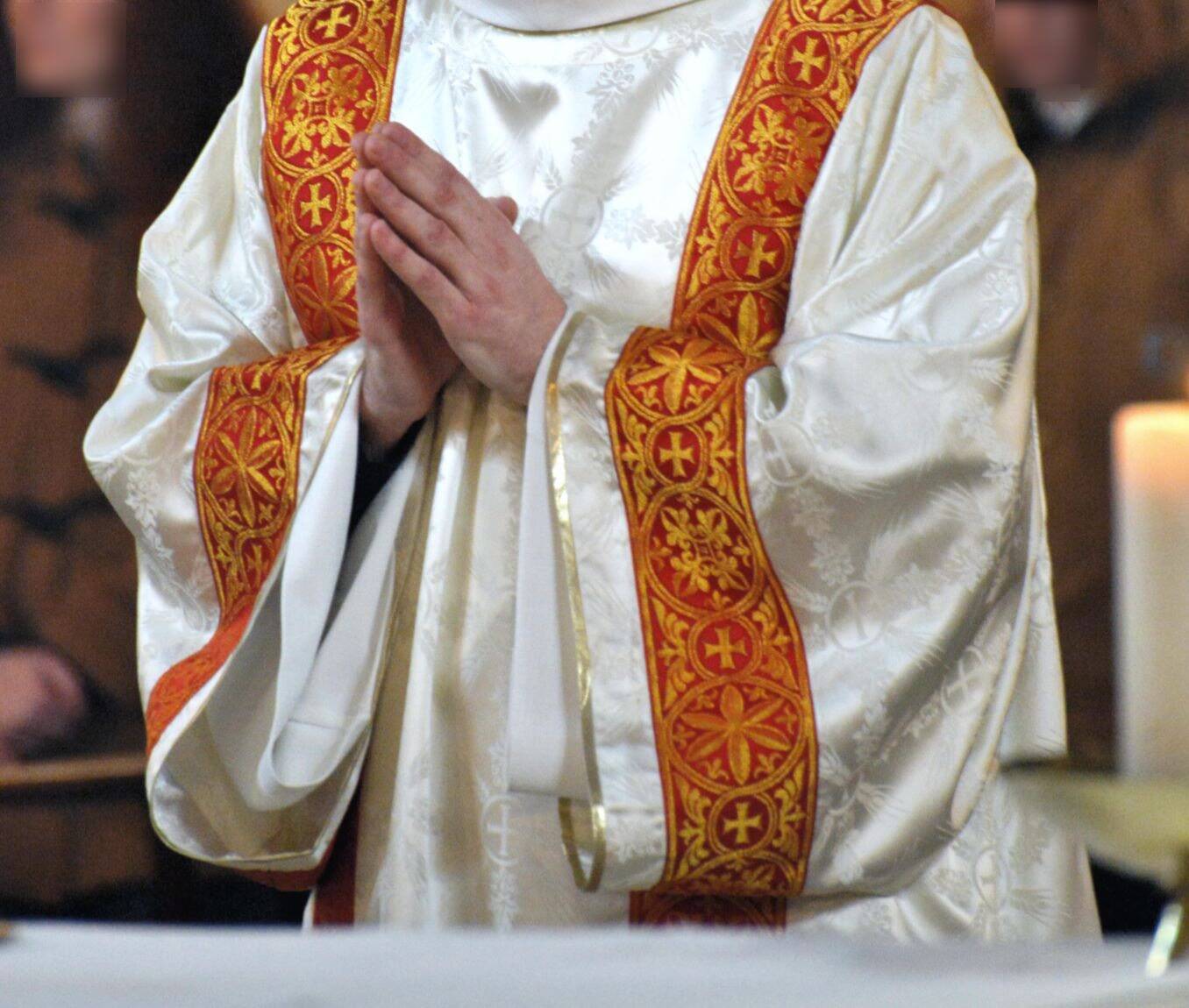 Un prêtre niçois renvoyé devant la justice en janvier 2024 pour agressions sexuelles sur deux adolescents