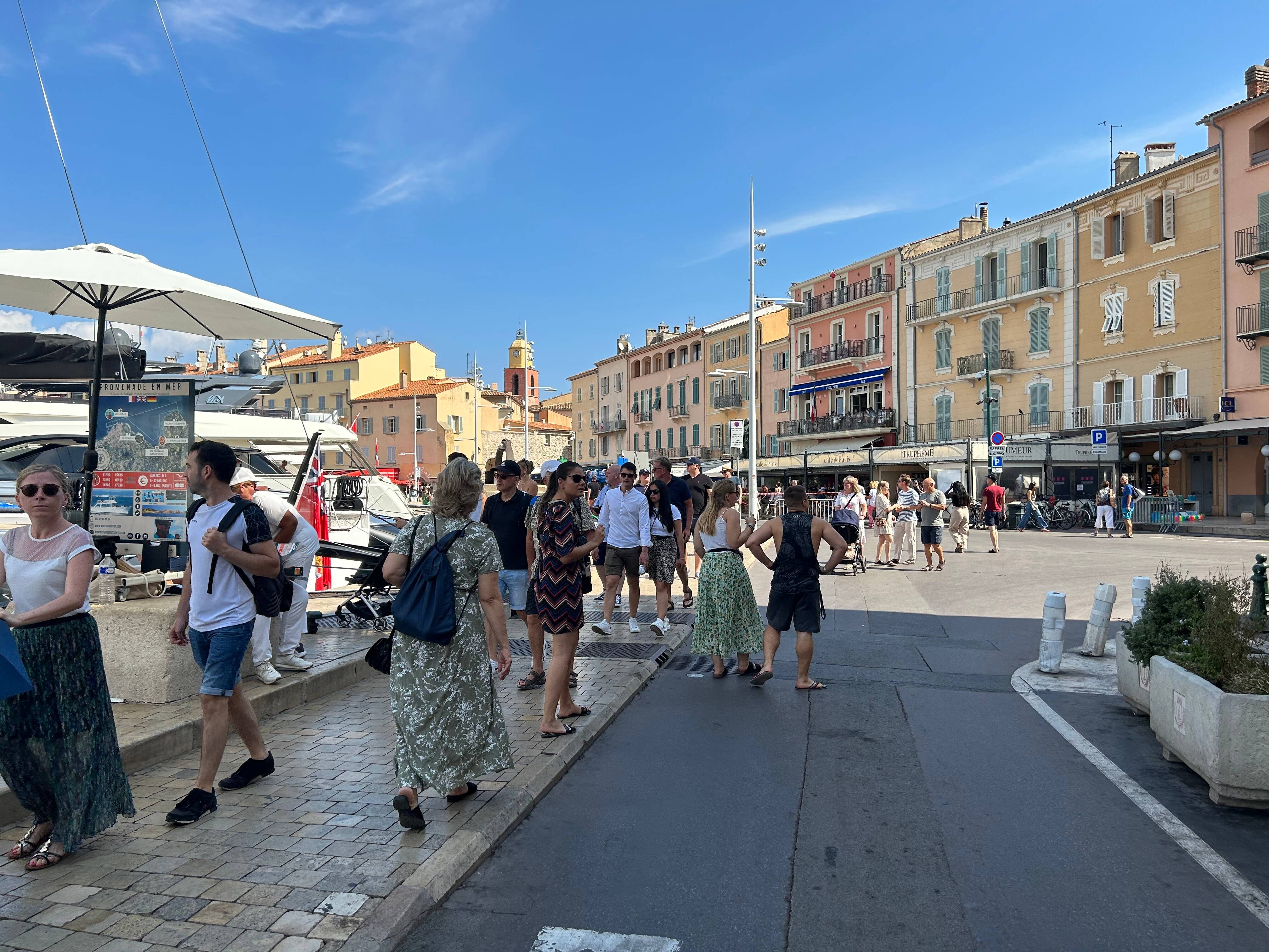 "Il fait beau et les clients sont là": en septembre, les vacances ont encore la cote dans le Golfe