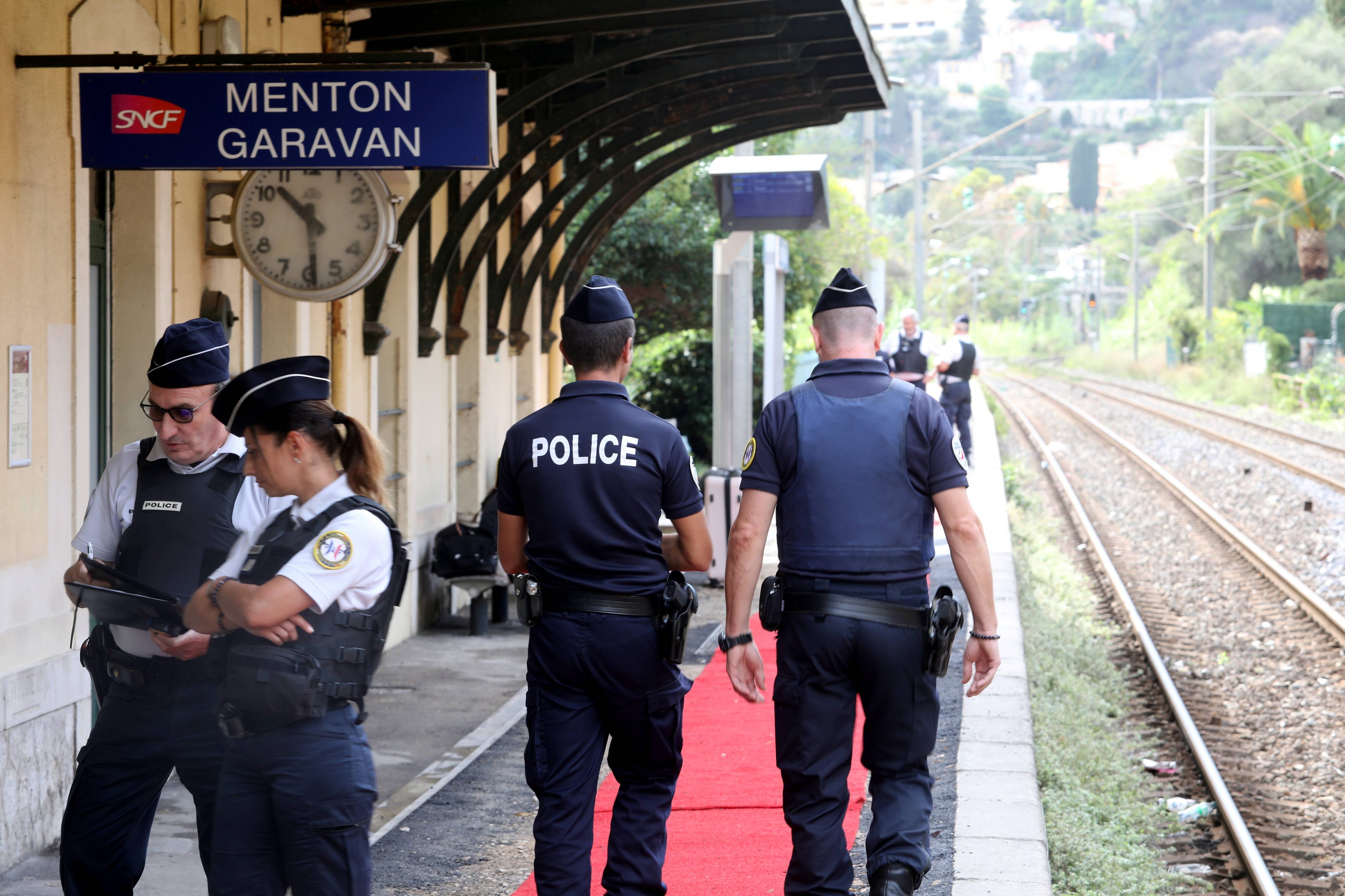 Des forces de l'ordre en renfort à la frontière, des drones dans la Roya: les grands moyens déployés pour intercepter les migrants