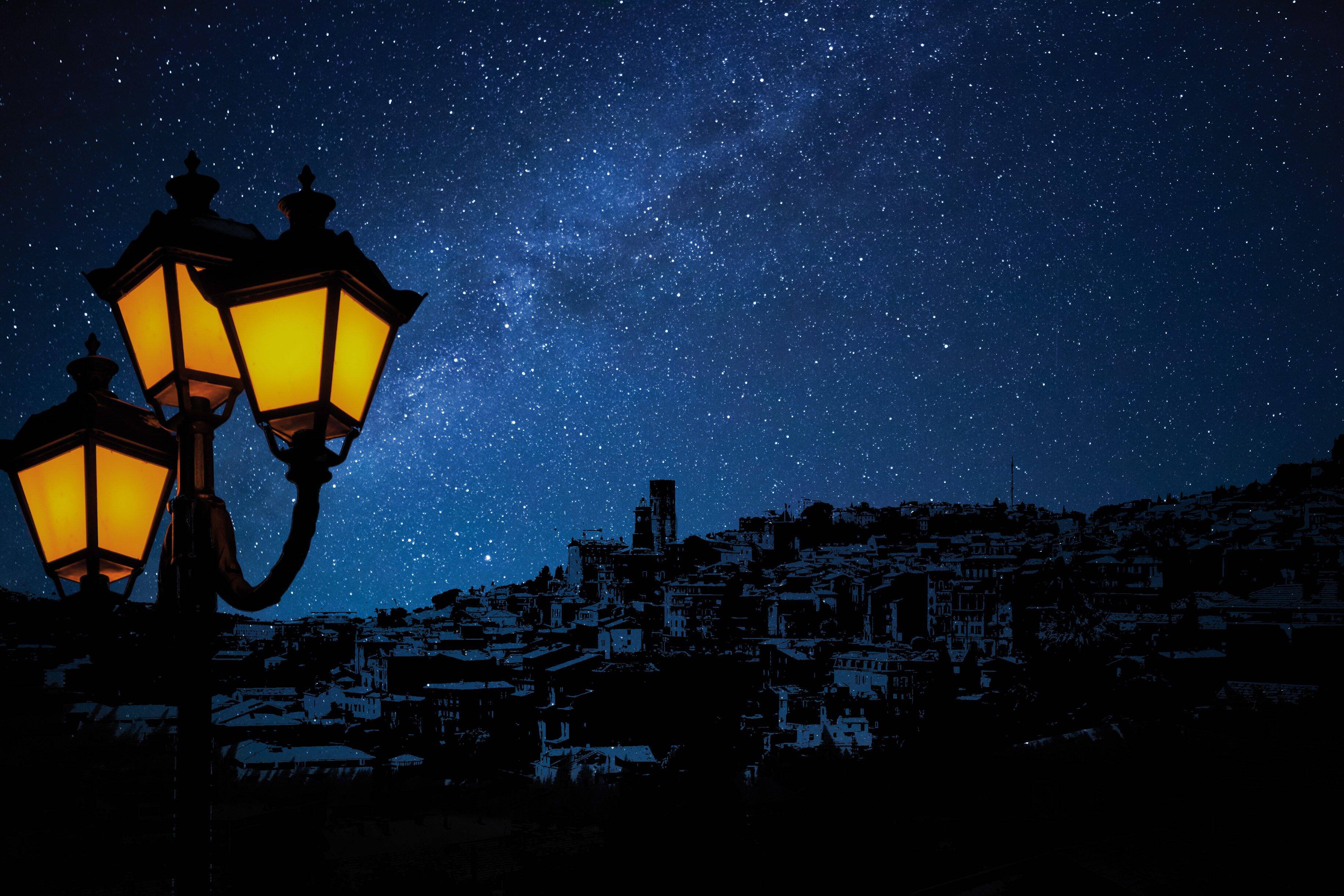 La Ville de Grasse va diminuer l'intensité de son éclairage public pour faire baisser sa facture d'électricité