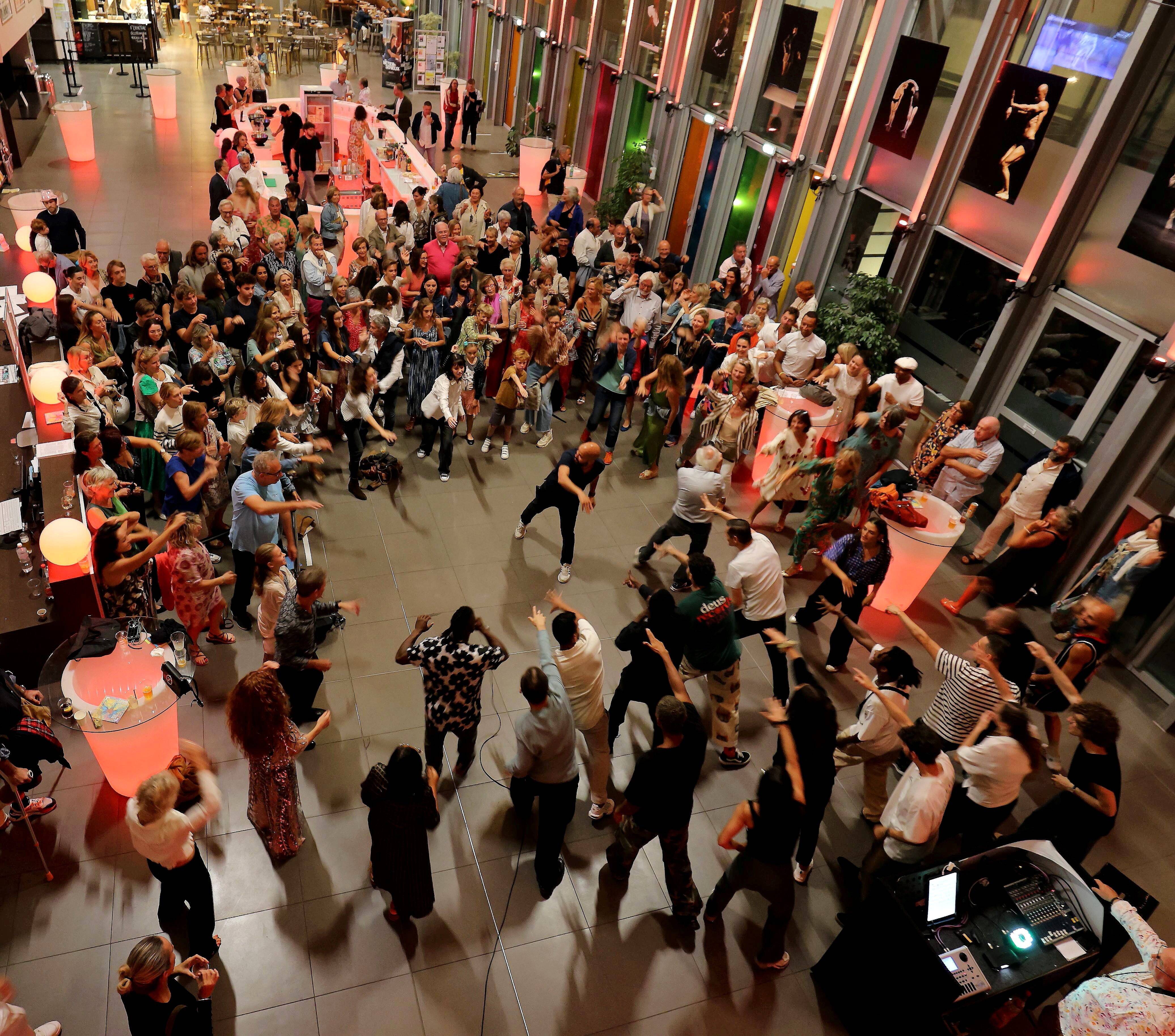 Les Nuits du Carré sont de retour ce week-end à Sainte-Maxime, une première soirée inoubliable avec le prodige Mourad Merzouki