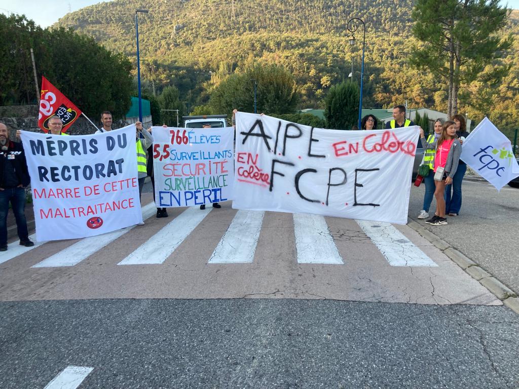 La route de Tourrette-Levens bloquée ce mardi 3 octobre? Les parents d'élèves du collège René-Cassin menacent de passer à l'offensive