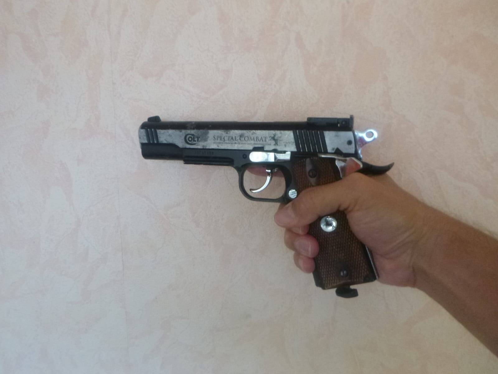 Dix-huit mois de prison pour avoir menacé des jeunes avec un pistolet à plomb à La Crau