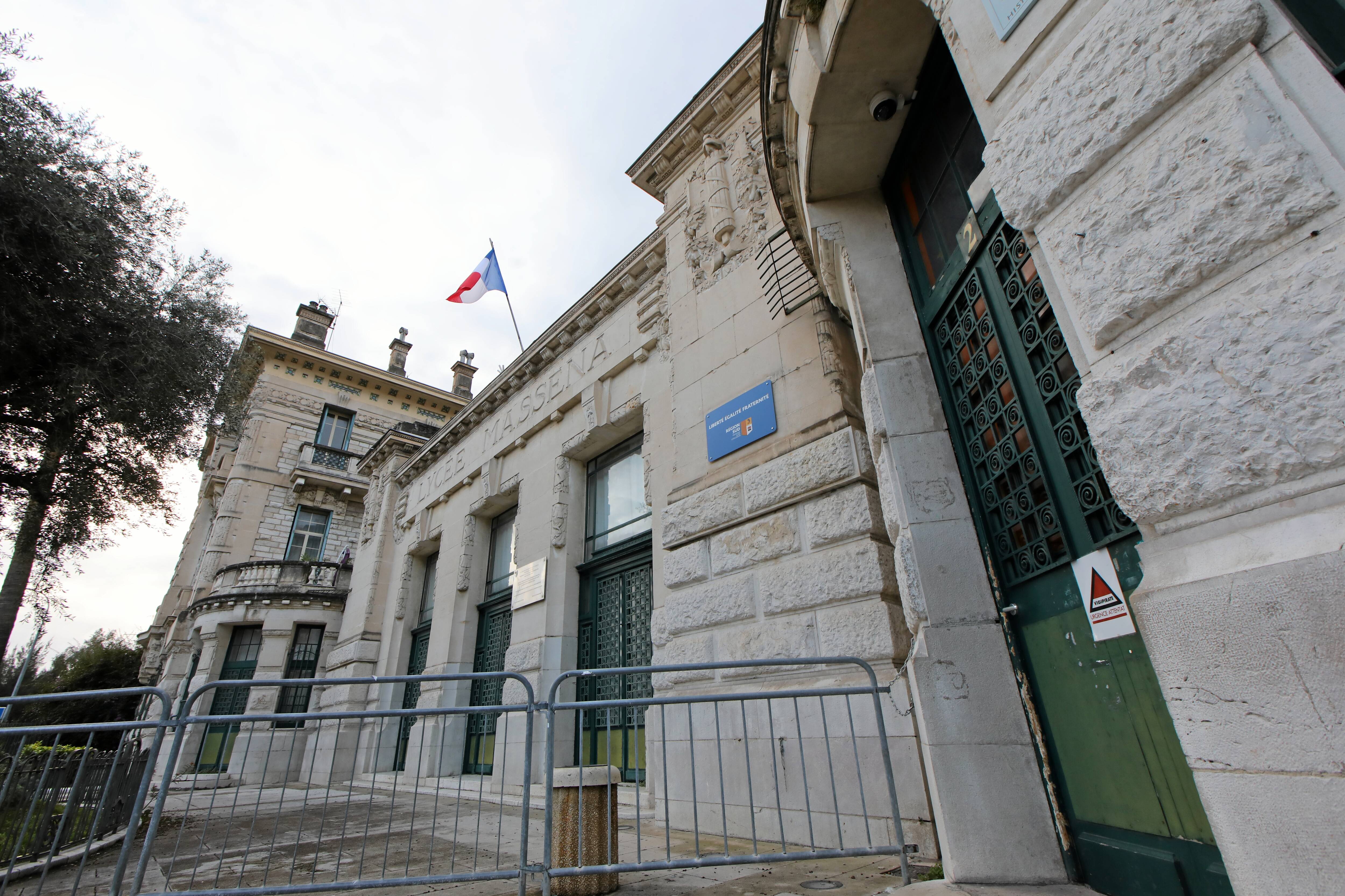 Le prof d'Italien, au coeur d'une polémique pour des publications inquiétantes, n'enseignera plus au lycée Masséna à Nice