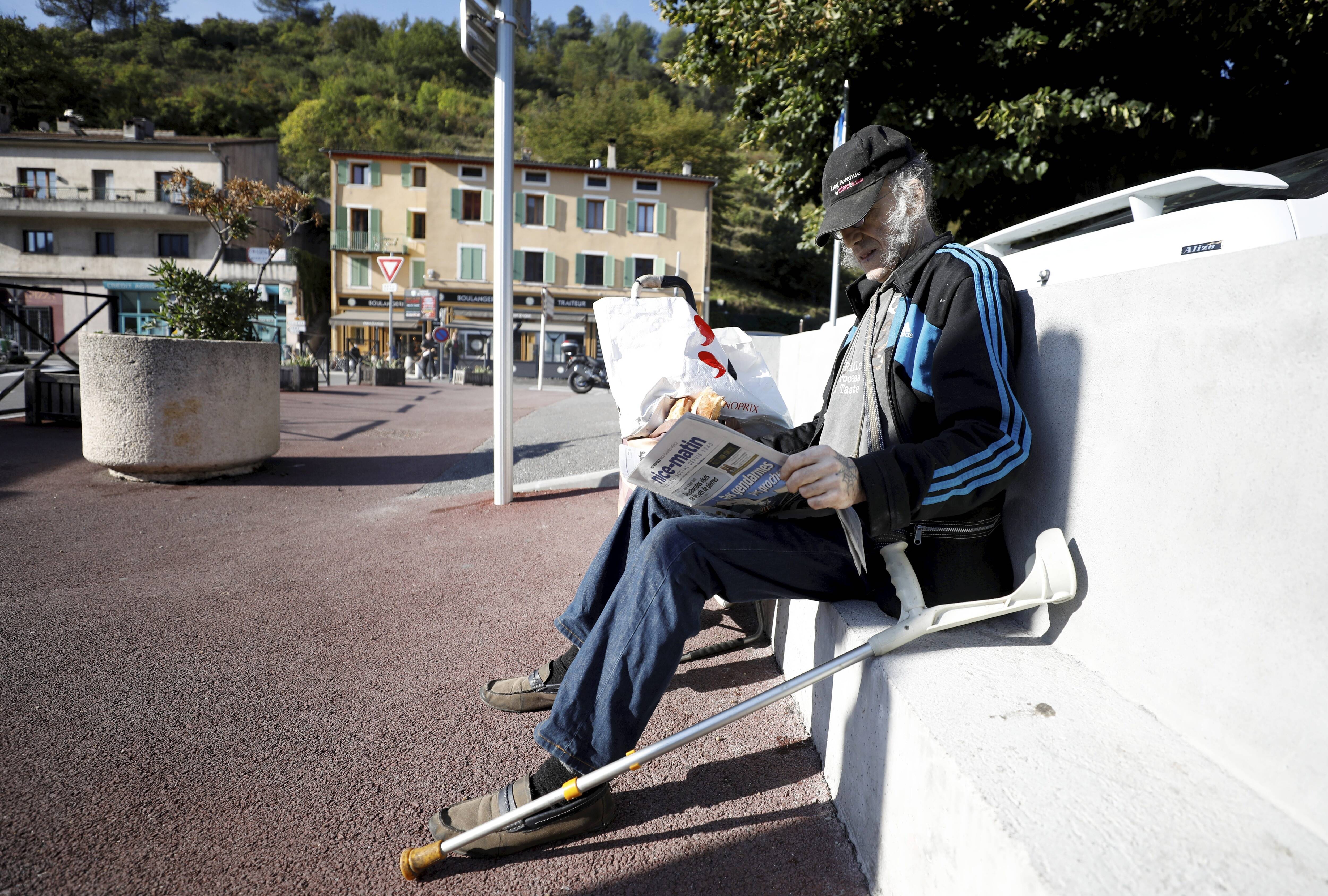 "Il a été pourchassé comme du gibier": un an après le lynchage de Jérémy à l'Escarène, des habitants se souviennent et racontent