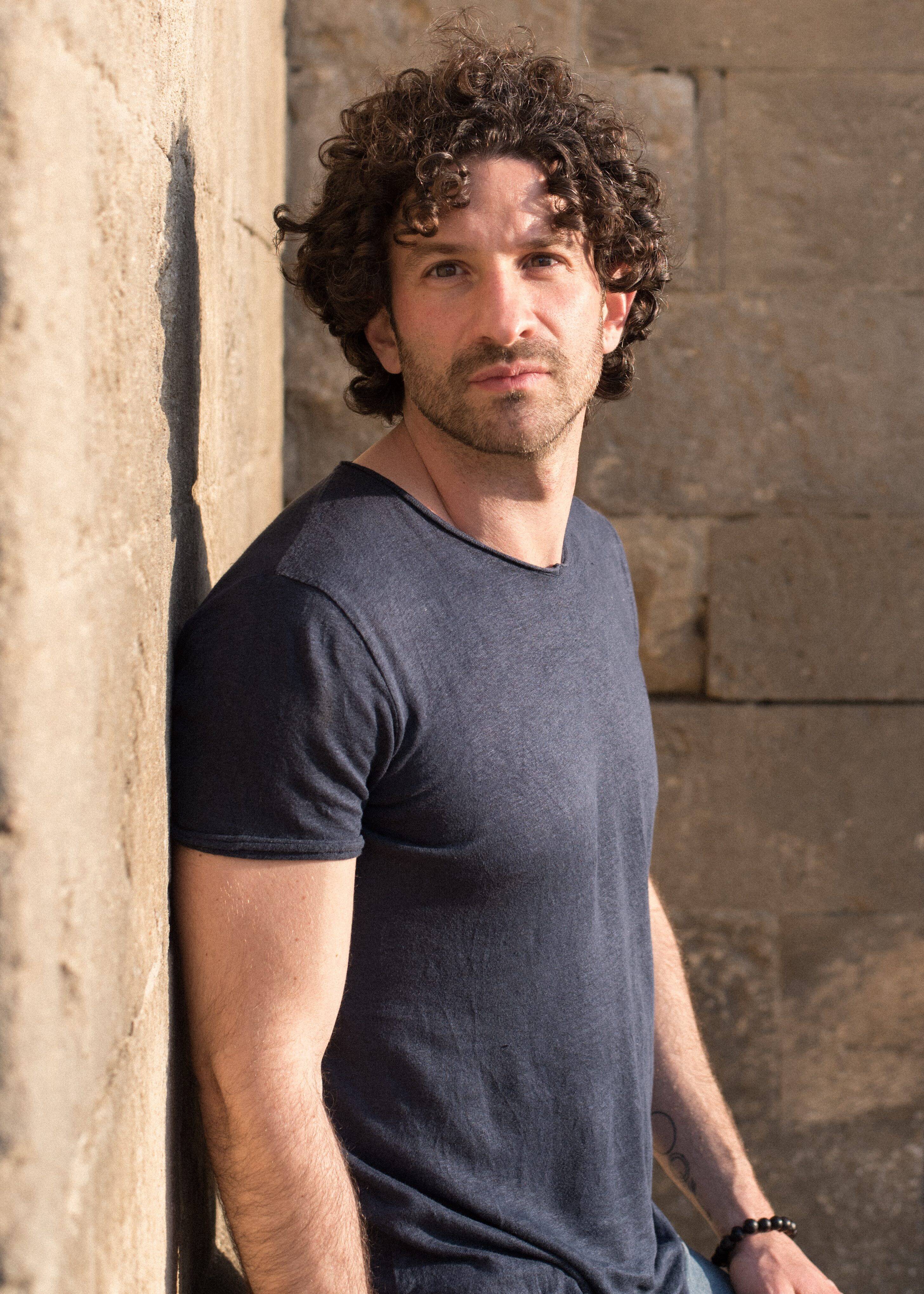 Rencontre avec Miguel Bonnefoy, en lice pour le prix des lecteurs du Var avec son livre "L'Inventeur"