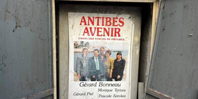 Dans le Vieil-Antibes, on a découvert une affiche des municipales de 1995 dissimulée dans une armoire électrique