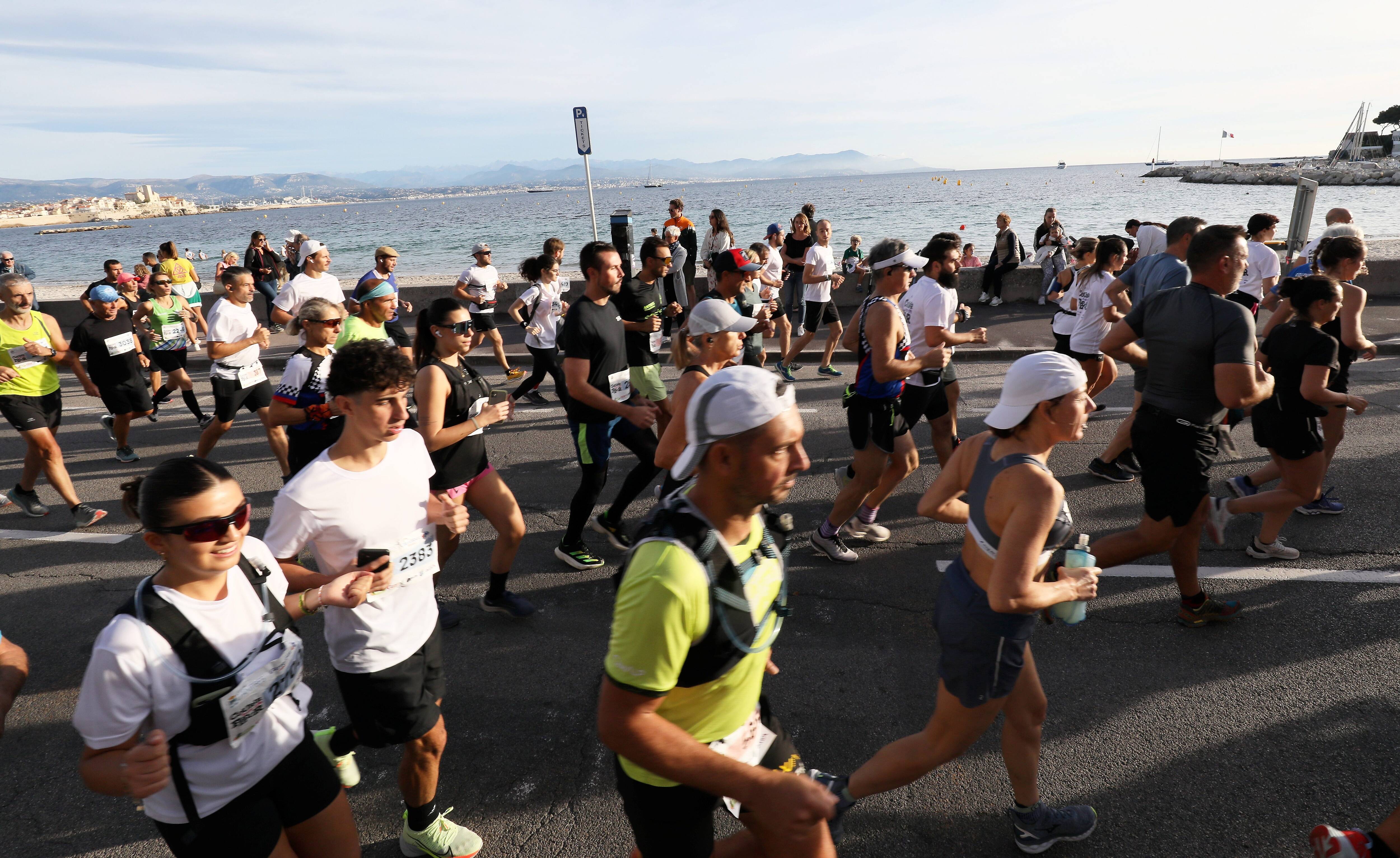 Ce dimanche matin, Le Ponteil a vibré au rythme de Courir pour une fleur
