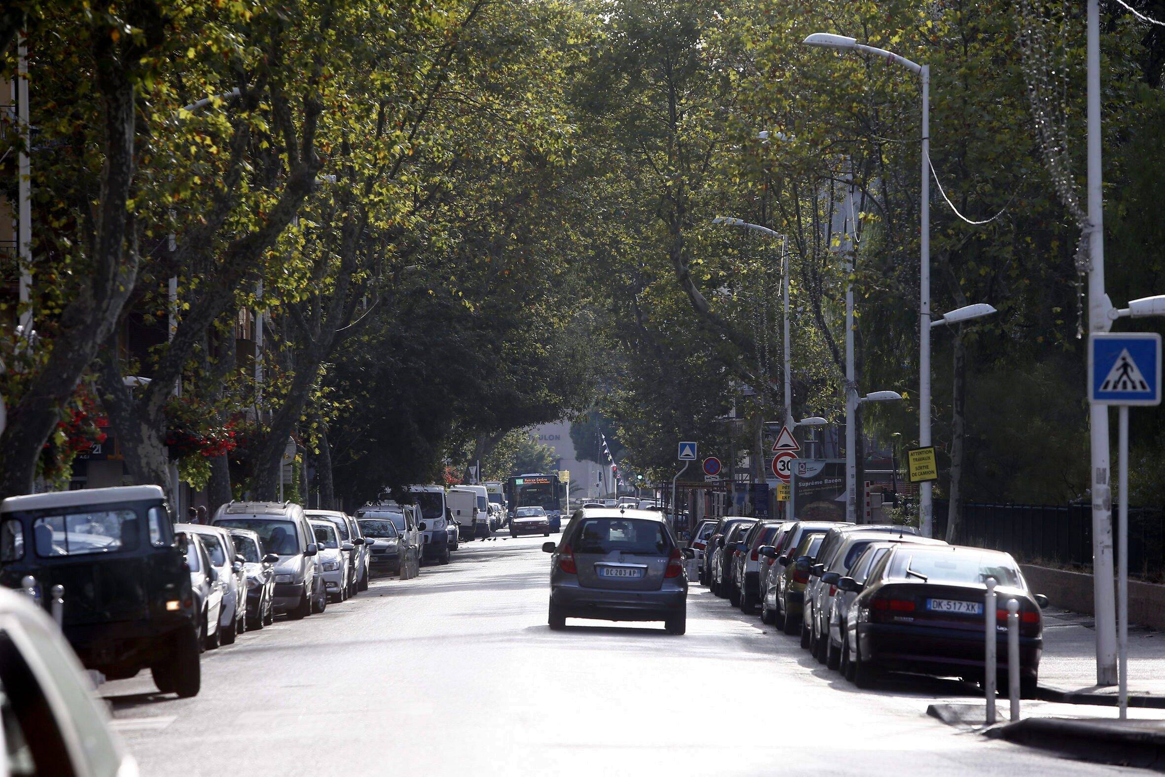 Une jeune femme interpellée ce lundi après des coups de couteau à Toulon