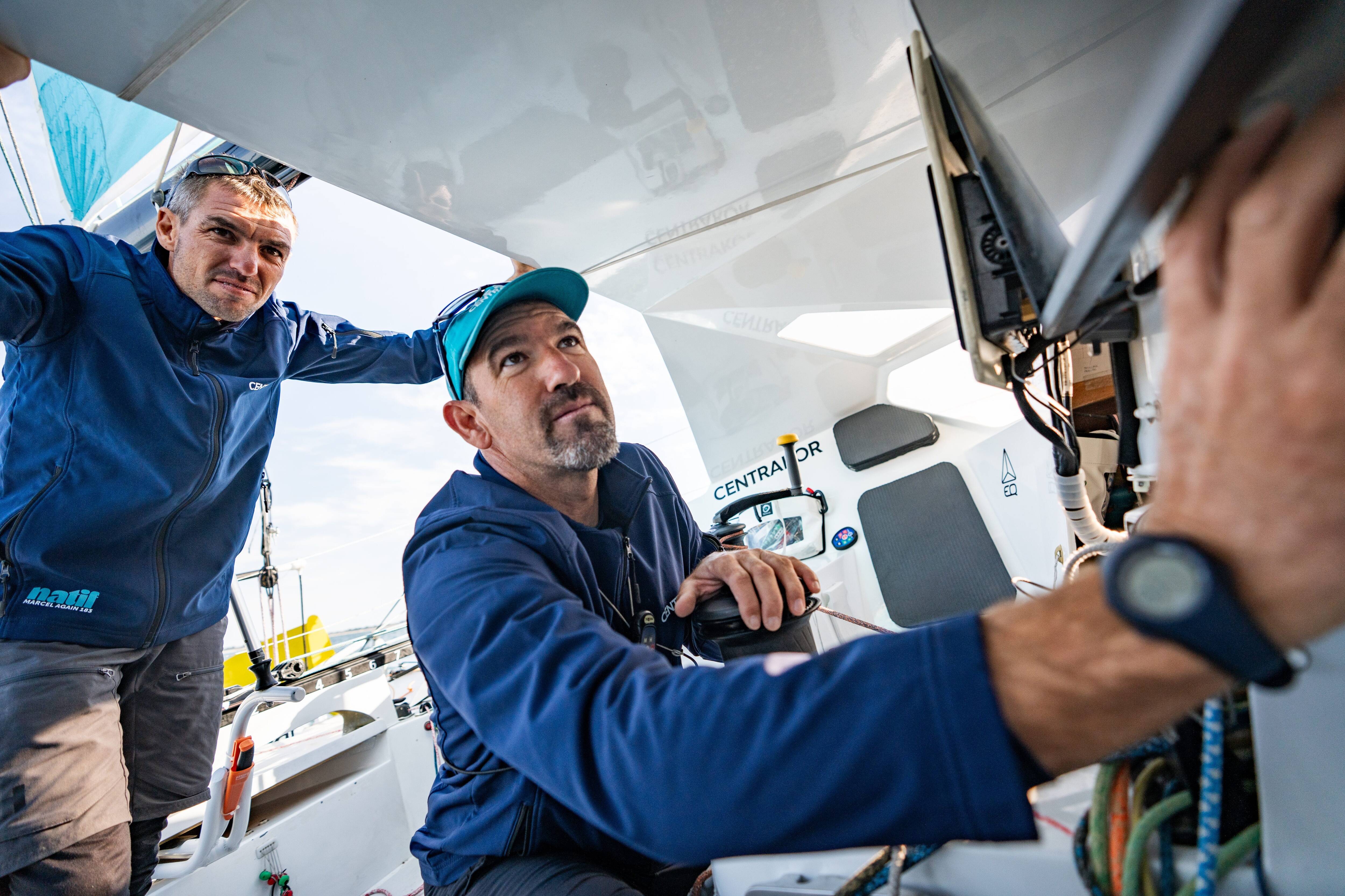 "Ça va être chaud": le Hyérois Mikael Mergui vise un top 10 à la Transat Jacques-Vabre