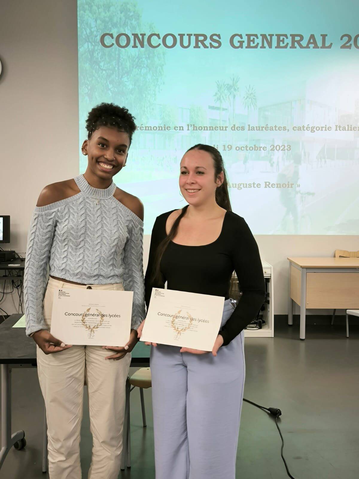 "Une exceptionnelle performance": ces deux Azuréennes se classent parmi les meilleures lycéens de France