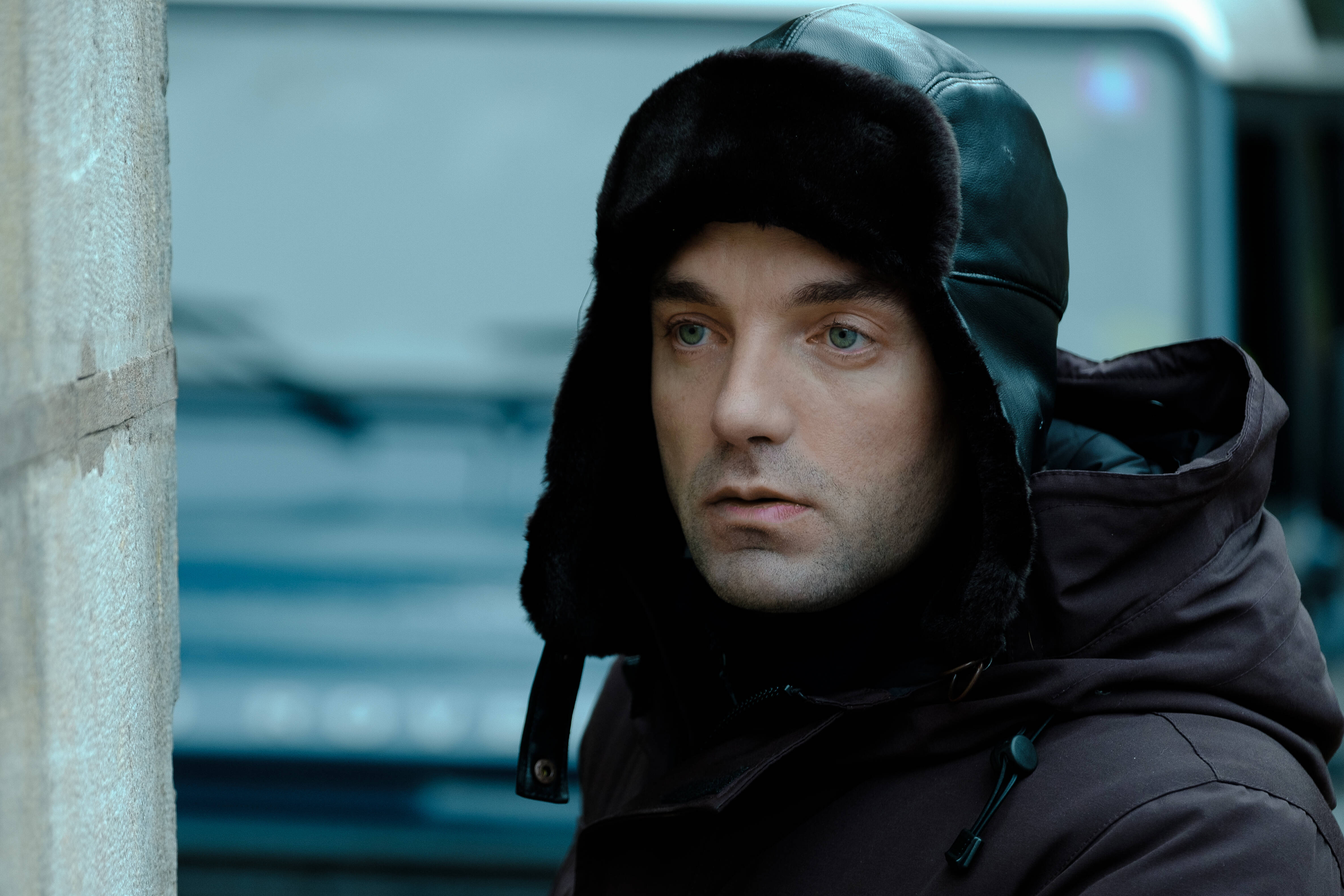 Guillaume Gouix, héros de "Polar Park" avec Jean-Paul Rouve, va vous donner envie de regarder cette nouvelle série Arte