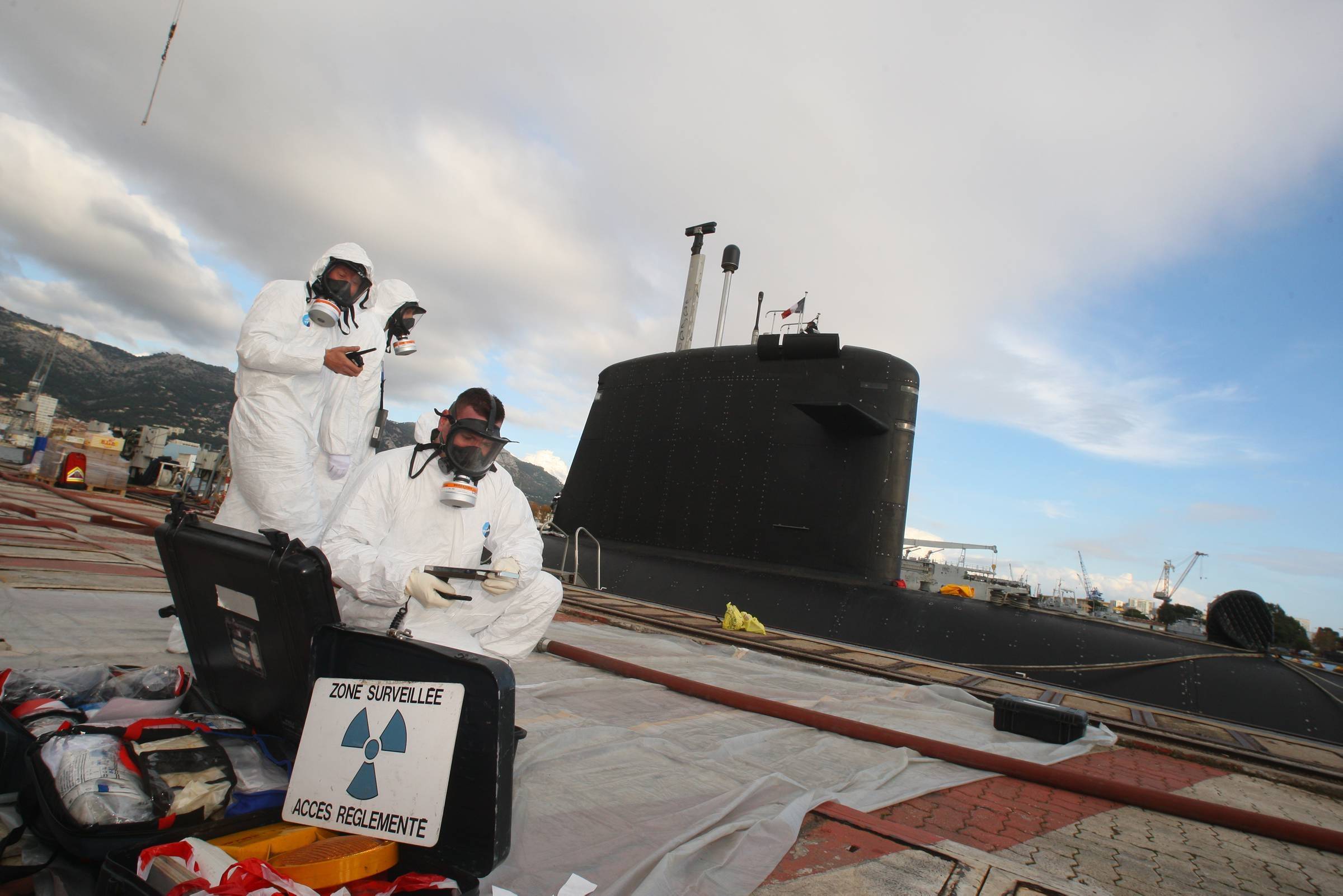 Incident sur la chaufferie d'un sous-marin nucléaire à Toulon: le scénario catastrophe pour apprivoiser le risque nucléaire