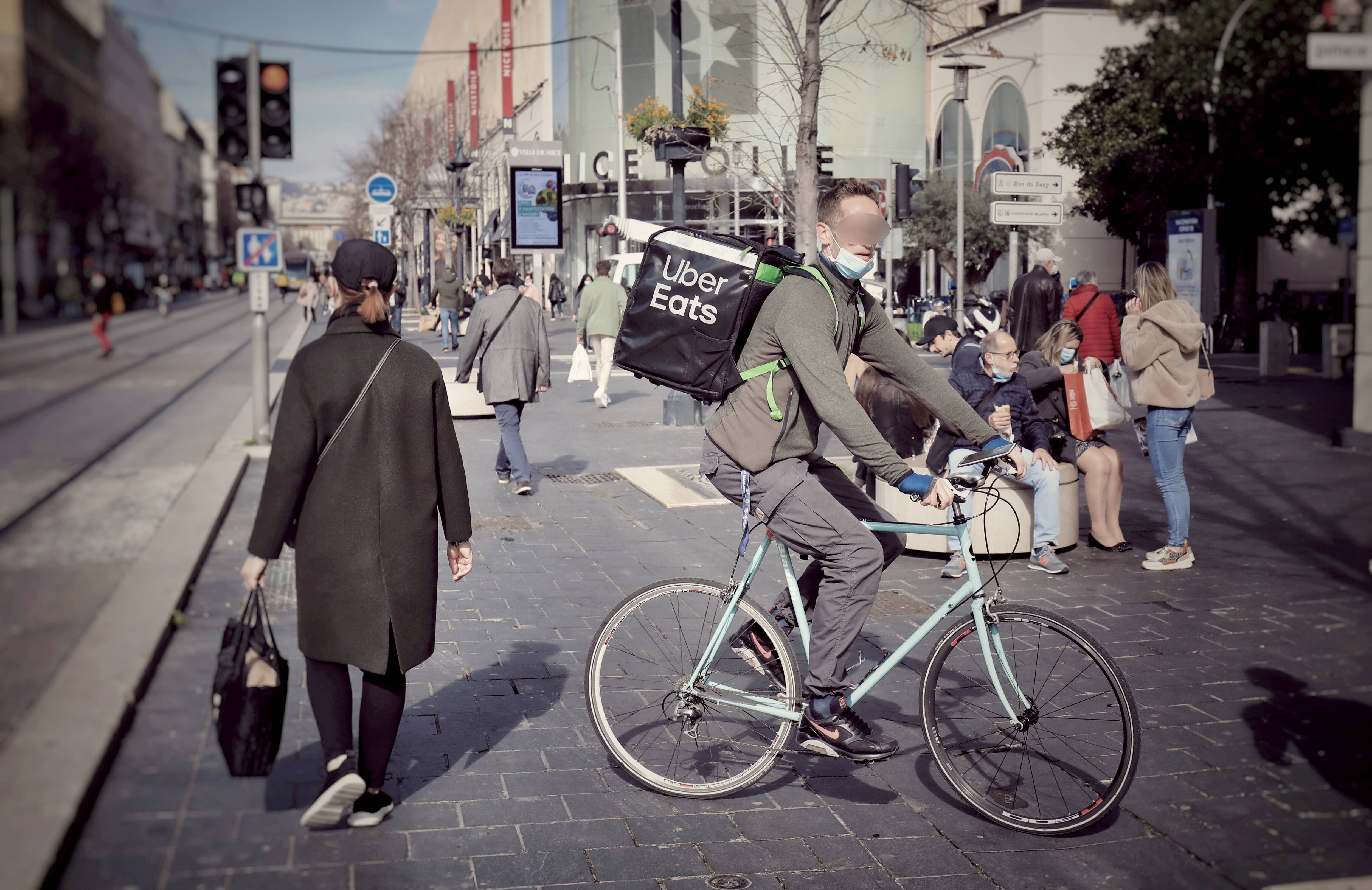 "C'est Uber qu'on cherche à impacter, pas les restaurants": pourquoi les livreurs font grève ce week-end dans les Alpes-Maritimes?