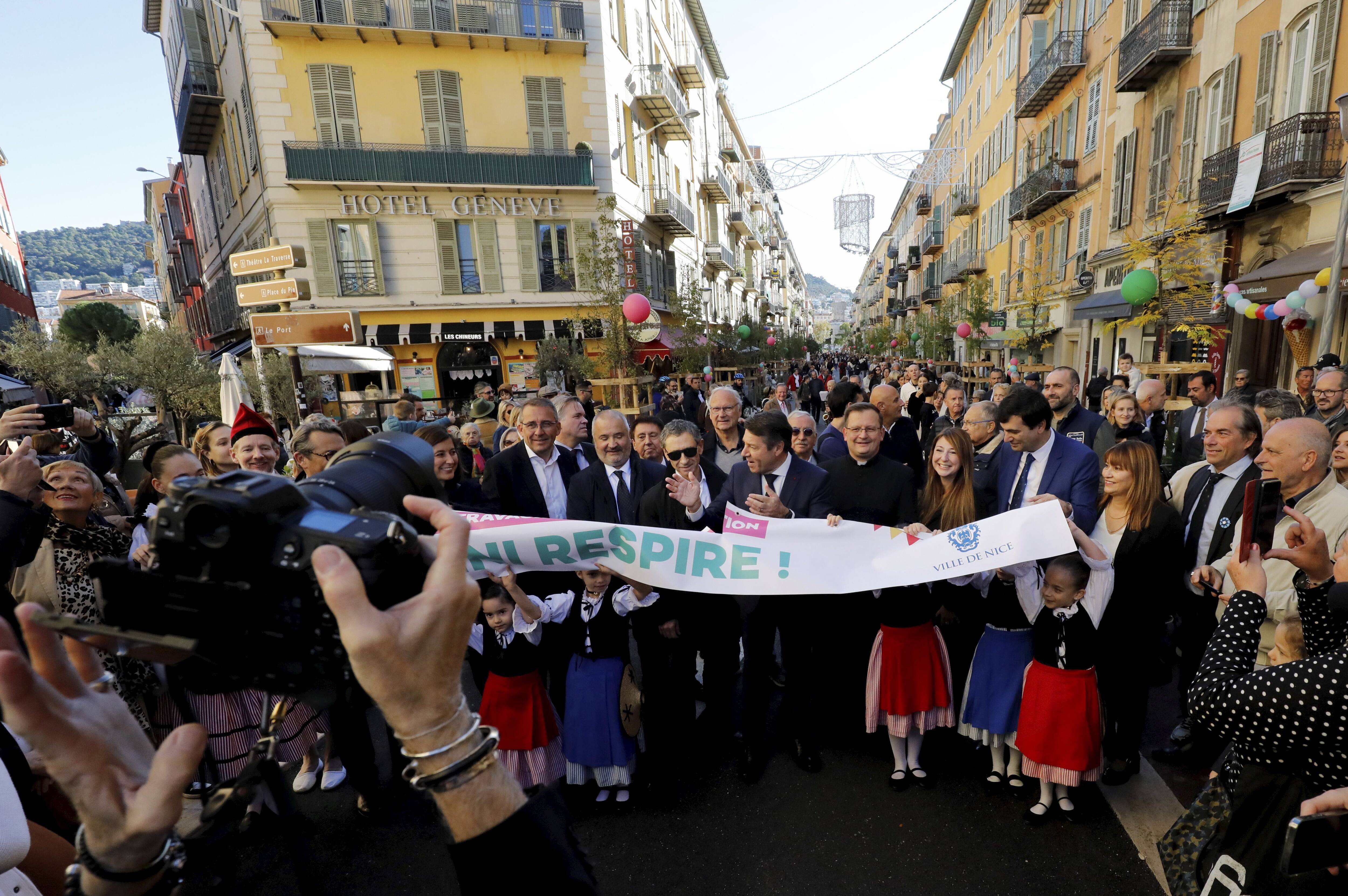 "Ça contraste avec l'autoroute que c'était avant": cette artère du port de Nice vient d'être requalifiée (et ça semble plaire aux habitants)