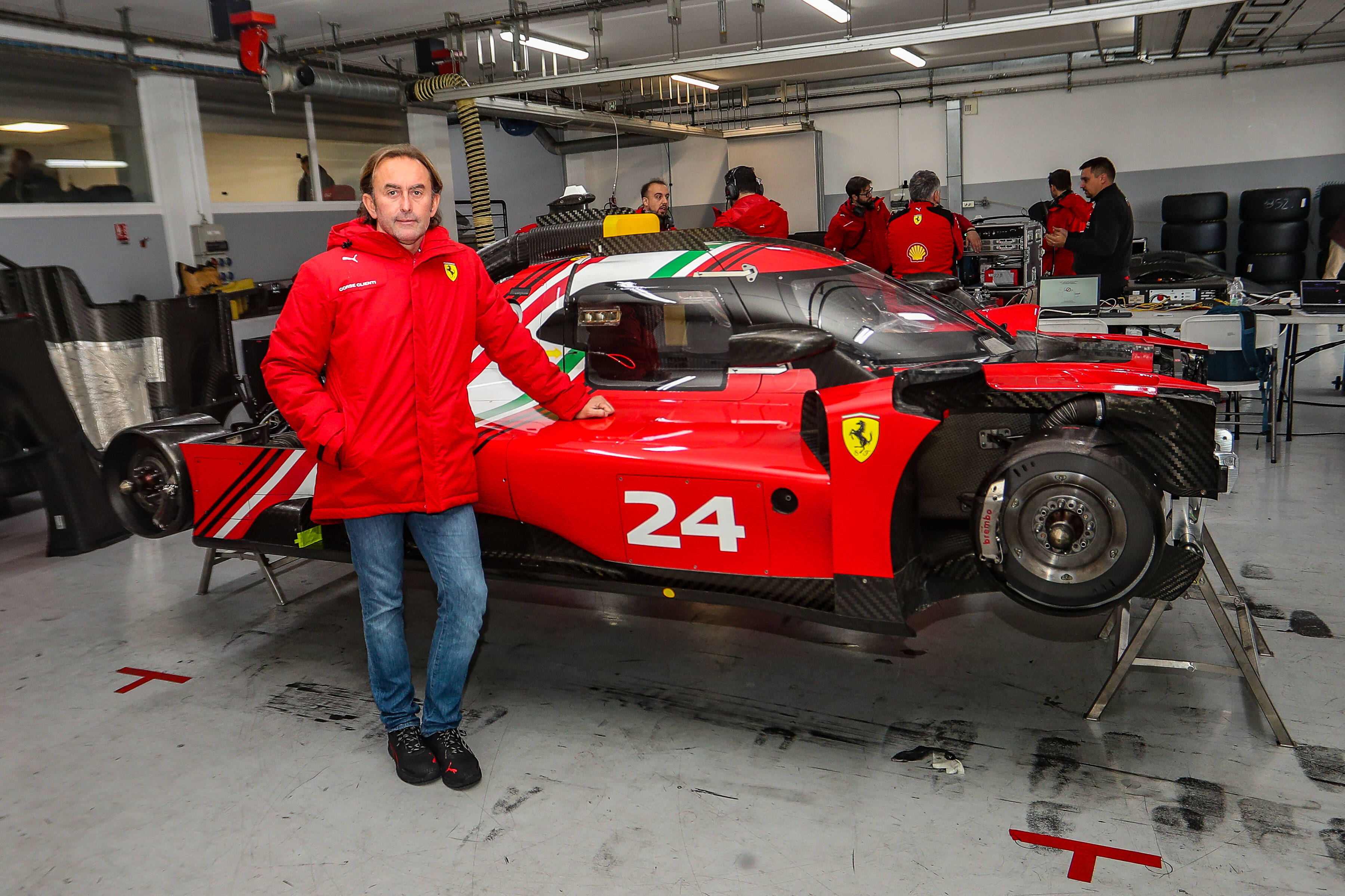 "Une lionne sans laisse": le pilote monégasque Olivier Beretta nous présente la Ferrari 499P Modificata au circuit Paul-Ricard