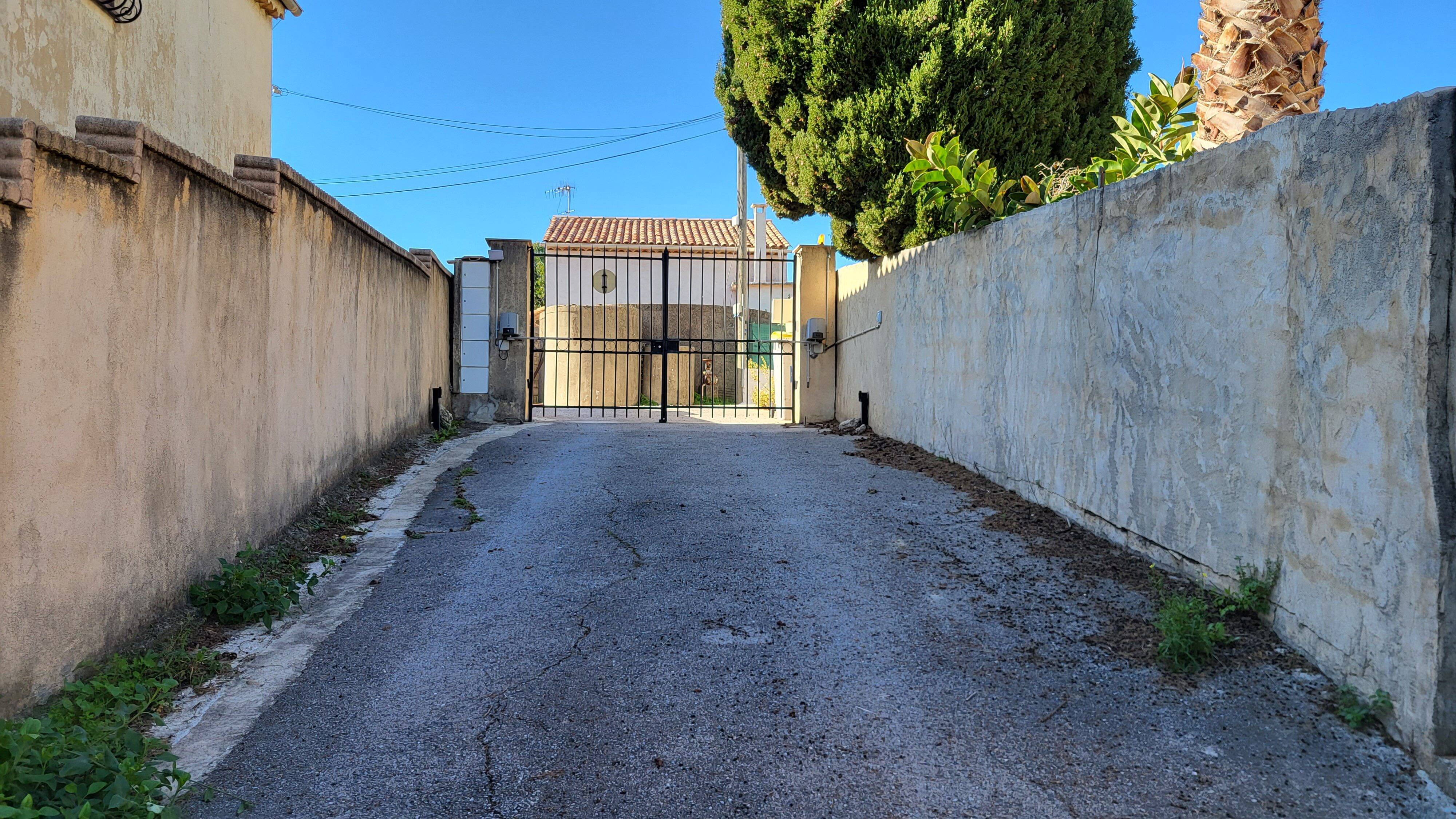 Fermeture d'un "raccourci" à Cagnes-sur-Mer: "Nous sommes sur une parcelle privée, cela doit être respecté"