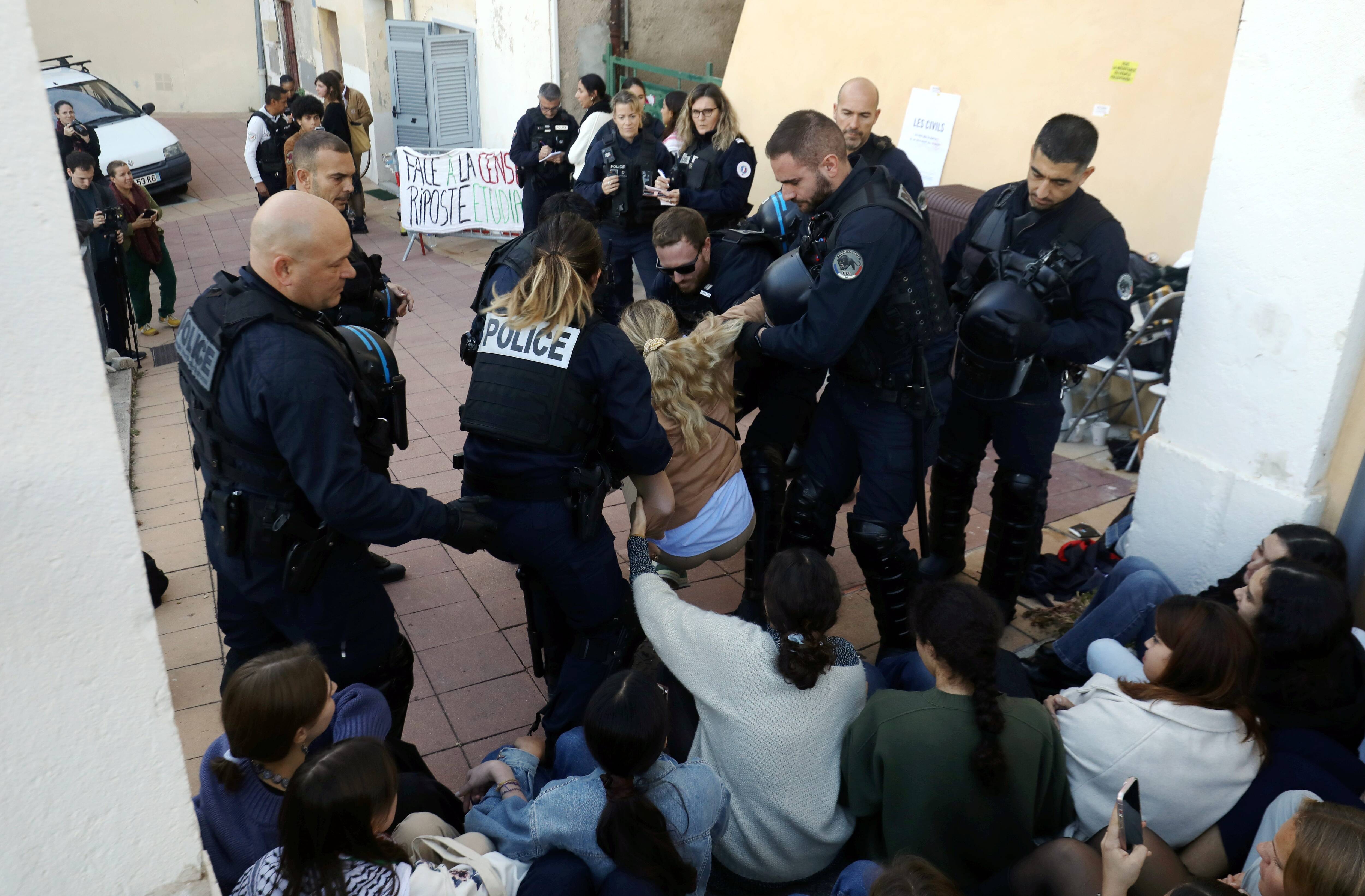 66 étudiants de Sciences-Po Menton verbalisés pour leur action en solidarité avec la Palestine