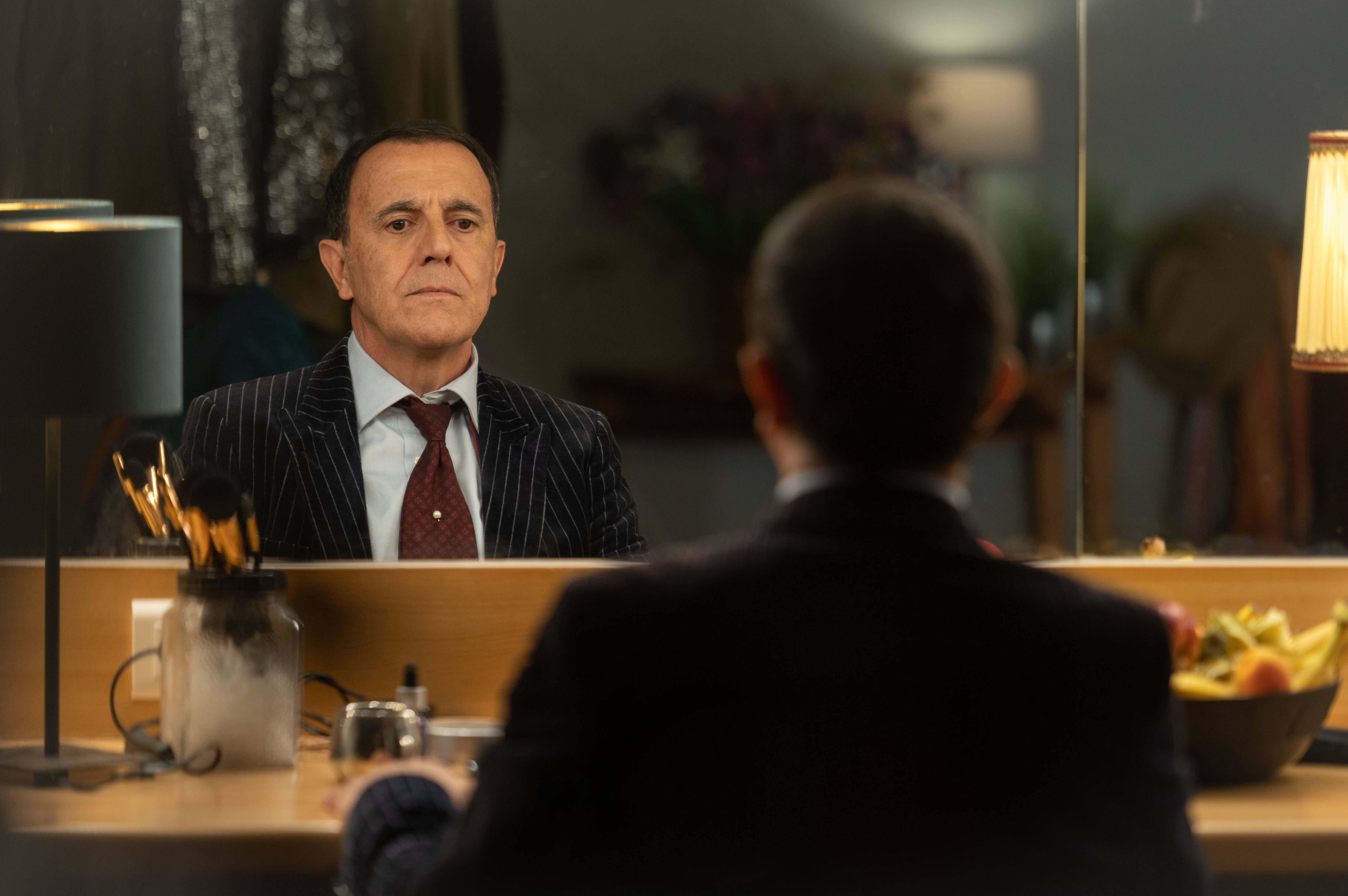 "Je suis né à 17 ans": le passé d'enfant battu de Thierry Beccaro adapté pour France 2