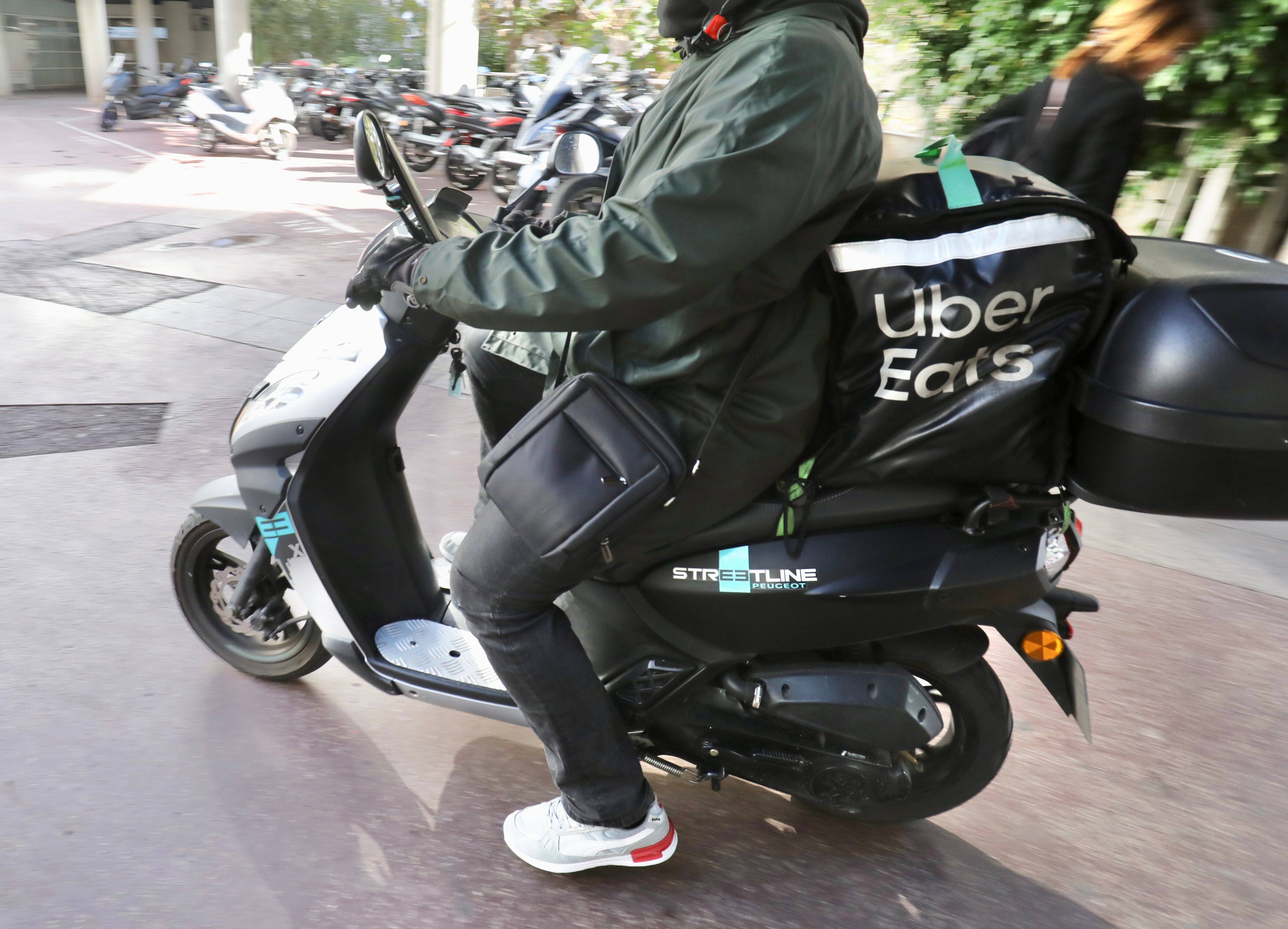 Malgré un entretien avec Uber Eats, la grève des livreurs prévue en décembre est maintenue au niveau national