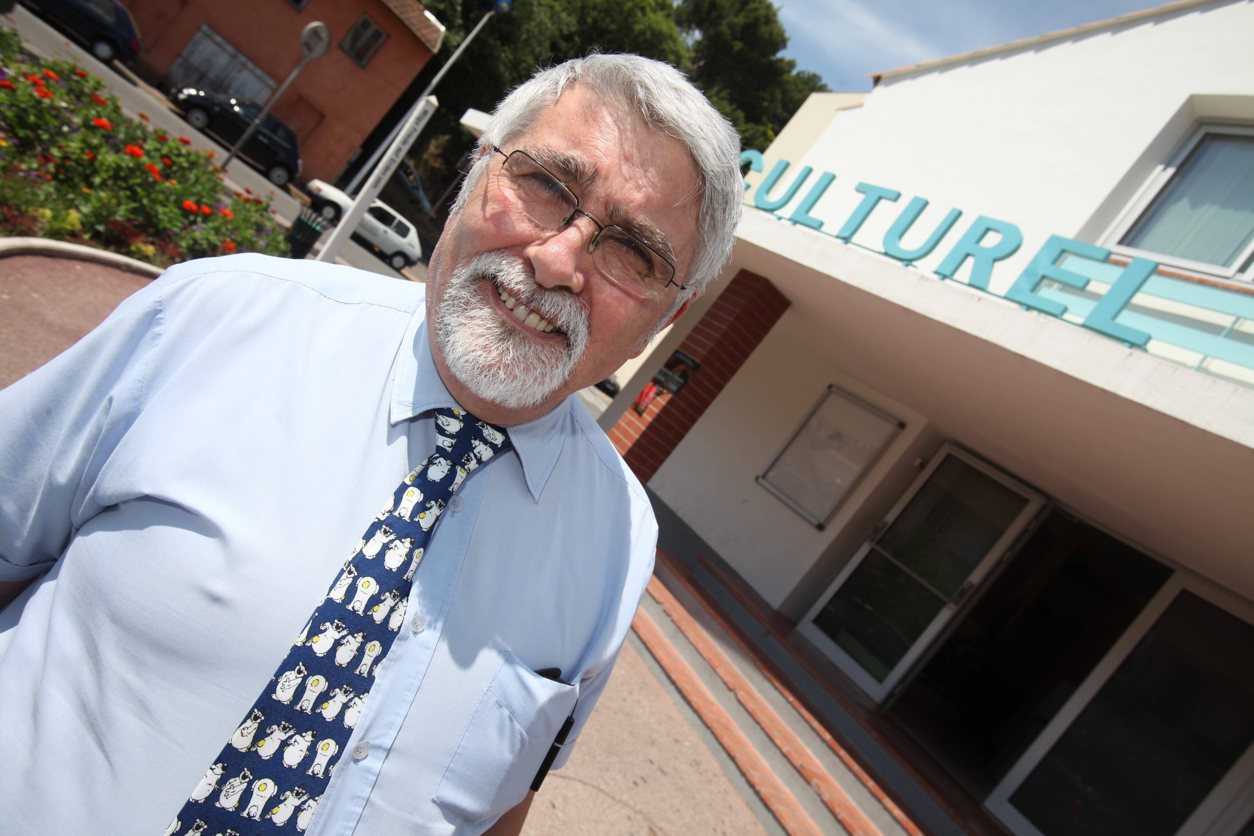 "Il était très près de ses employés": l'ancien directeur du centre culturel de Cagnes-sur-Mer est décédé