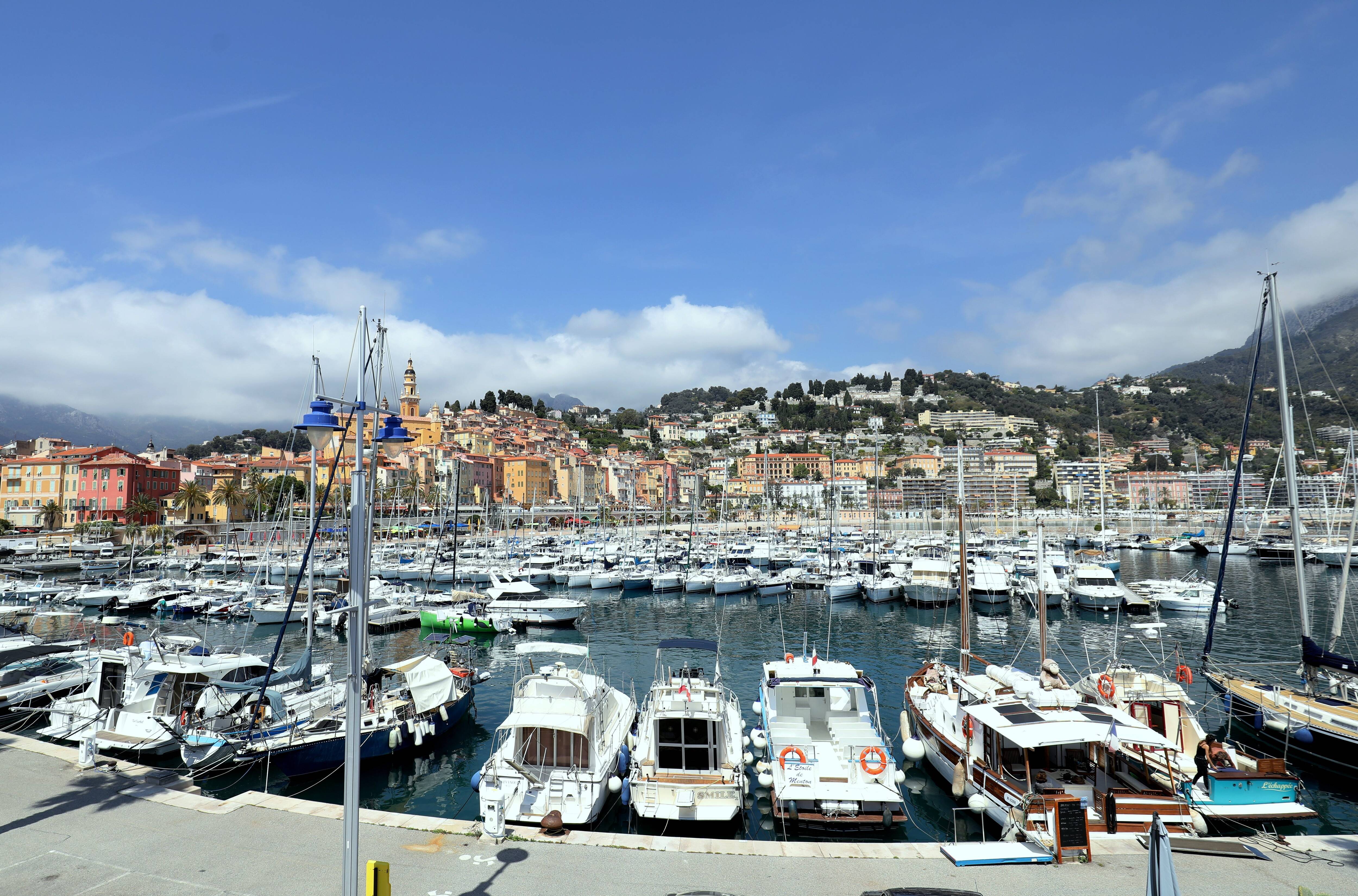 "Le pire c'est de ne pas savoir": série d'auditions en cours après la disparition d'un plaisancier à Menton depuis lundi