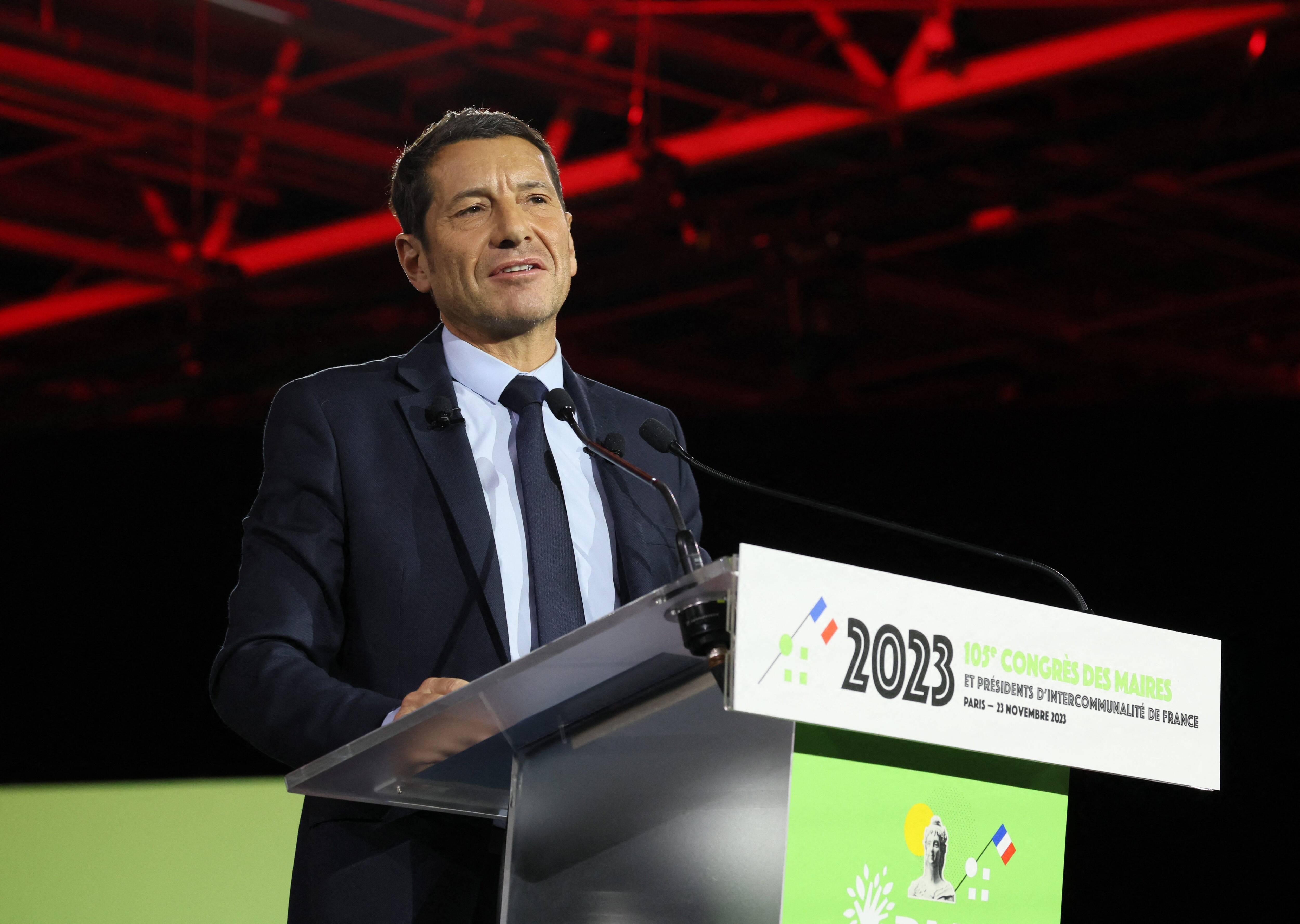 "La voix des maires compte de plus en plus", selon David Lisnard, réélu président de l'Association des maires de France