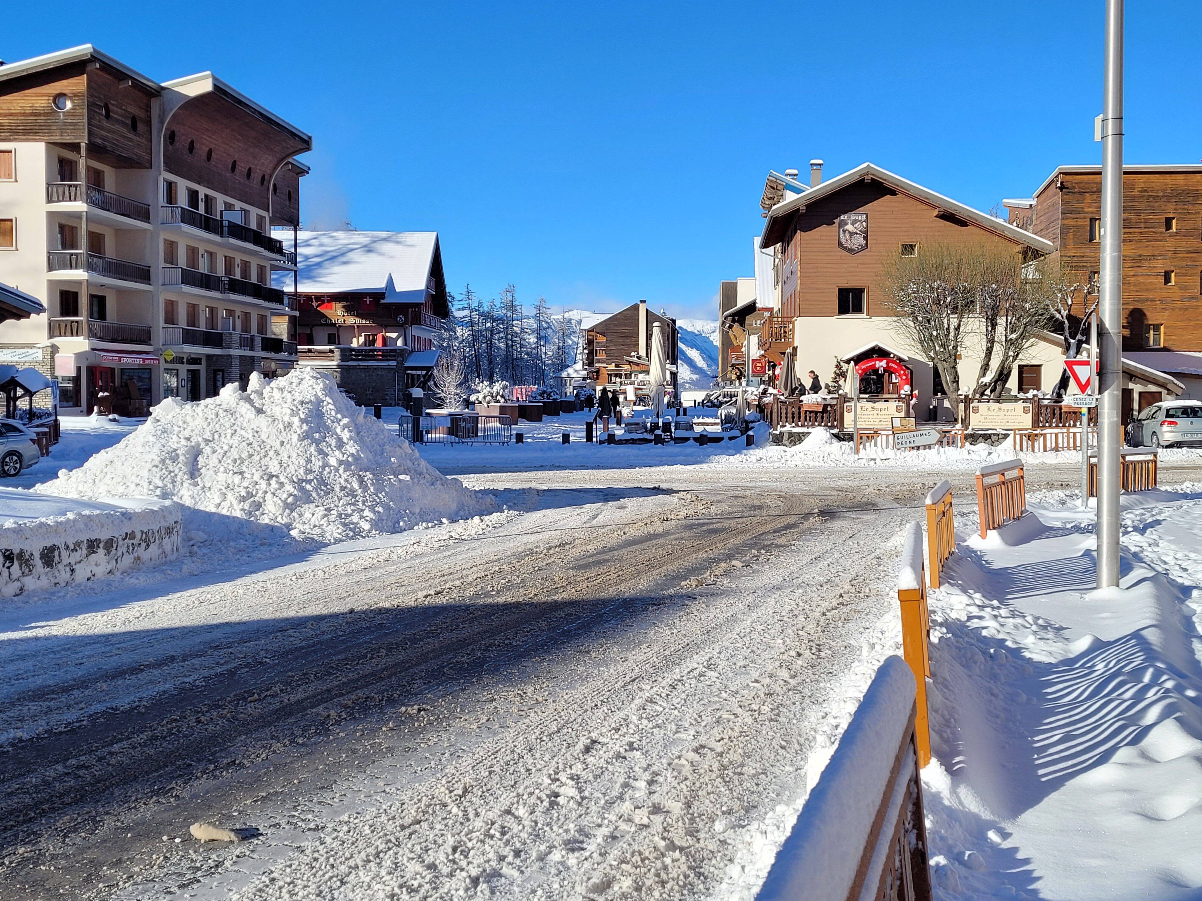 Forfaits gratuits, nouveau parcours ludique, travaux de la place du village, du parking... tout ce qu'il faut savoir avant le lancement de la saison d'hiver à Valberg