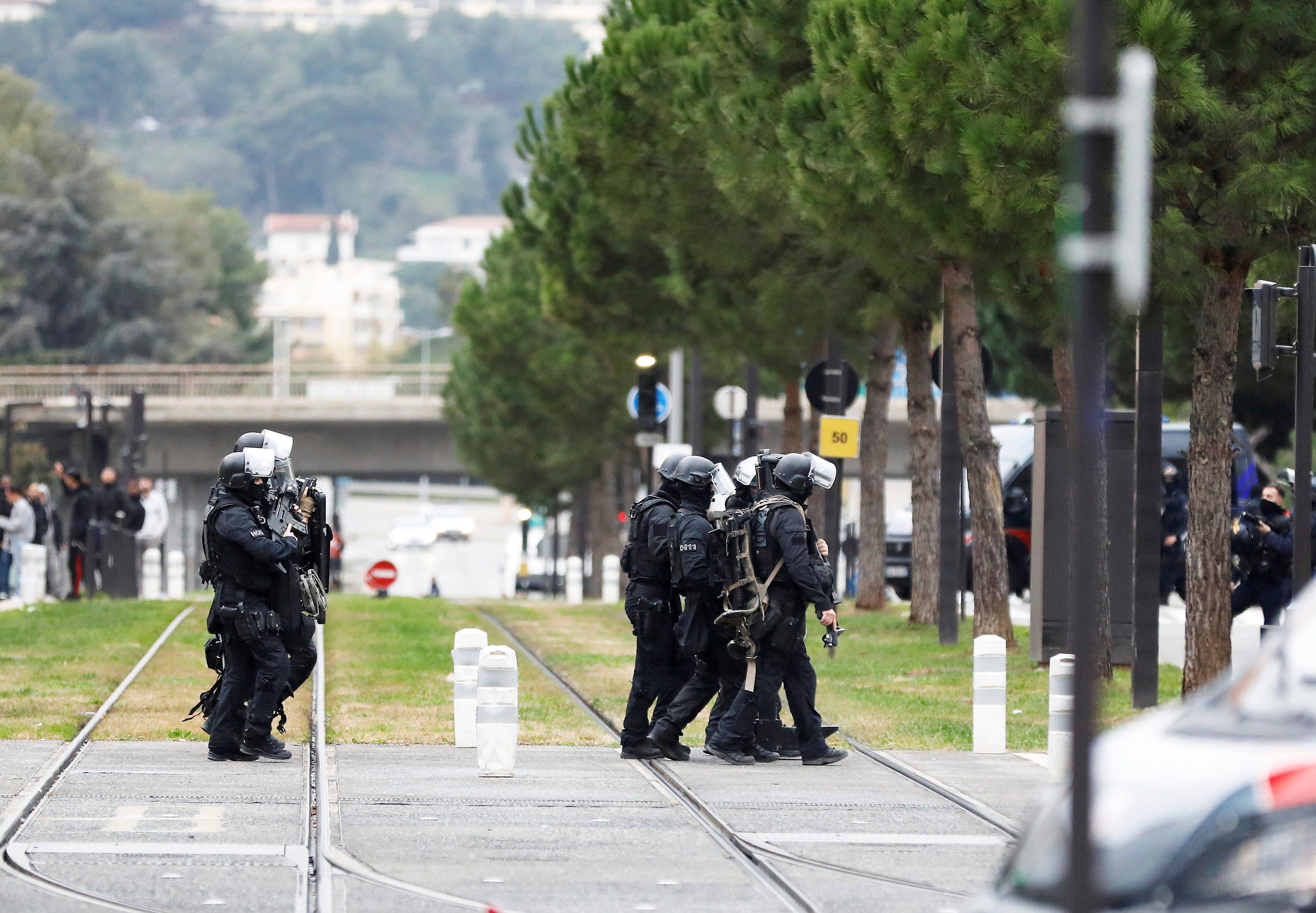 Un jeune homme blessé à l'arme blanche dans le quartier des Moulins à Nice ce vendredi