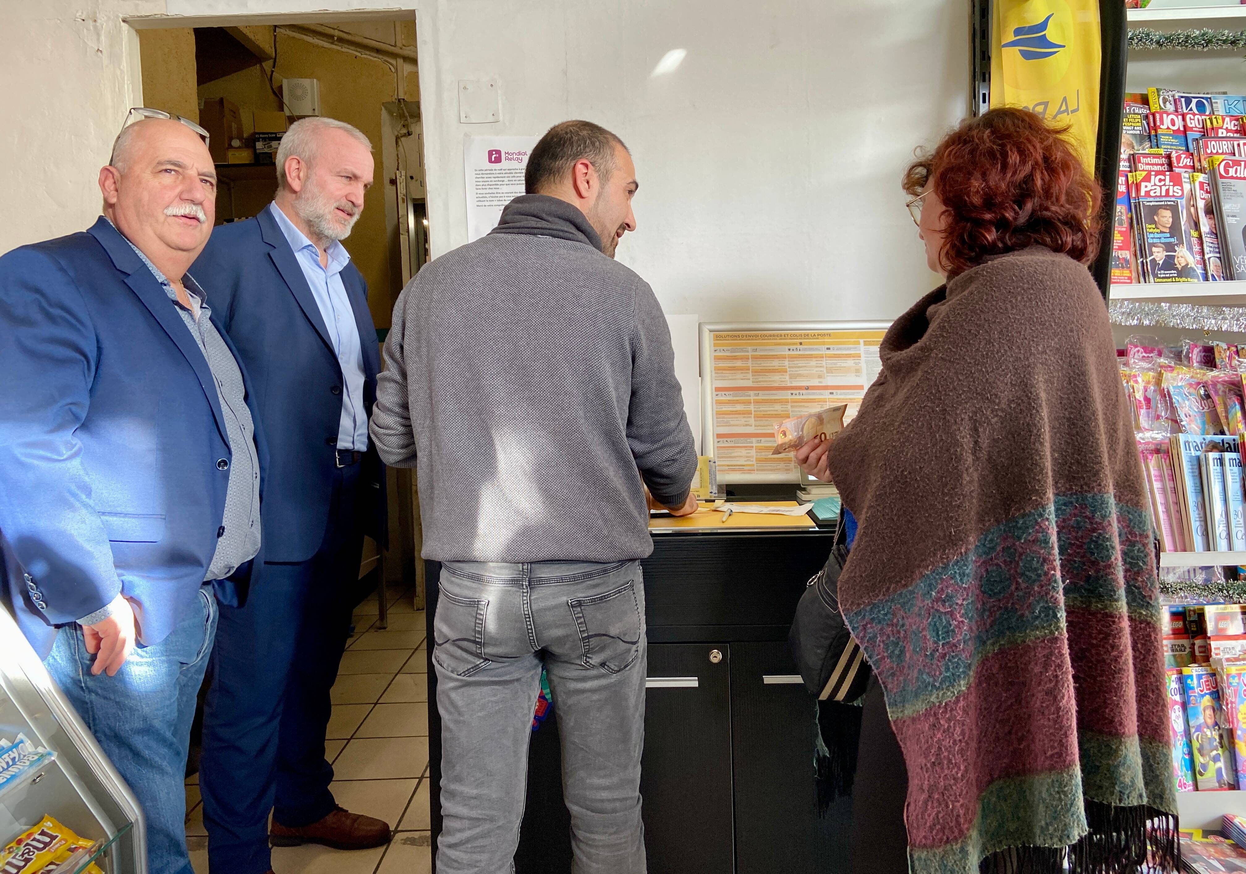 Les nouveaux relais de La Poste font un tabac dans le Var