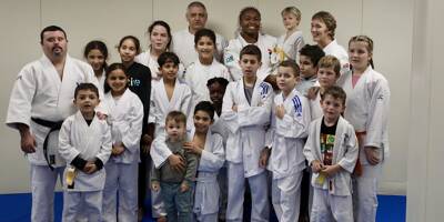 La championne d'Europe de judo Romane Dicko en visite à La Seyne