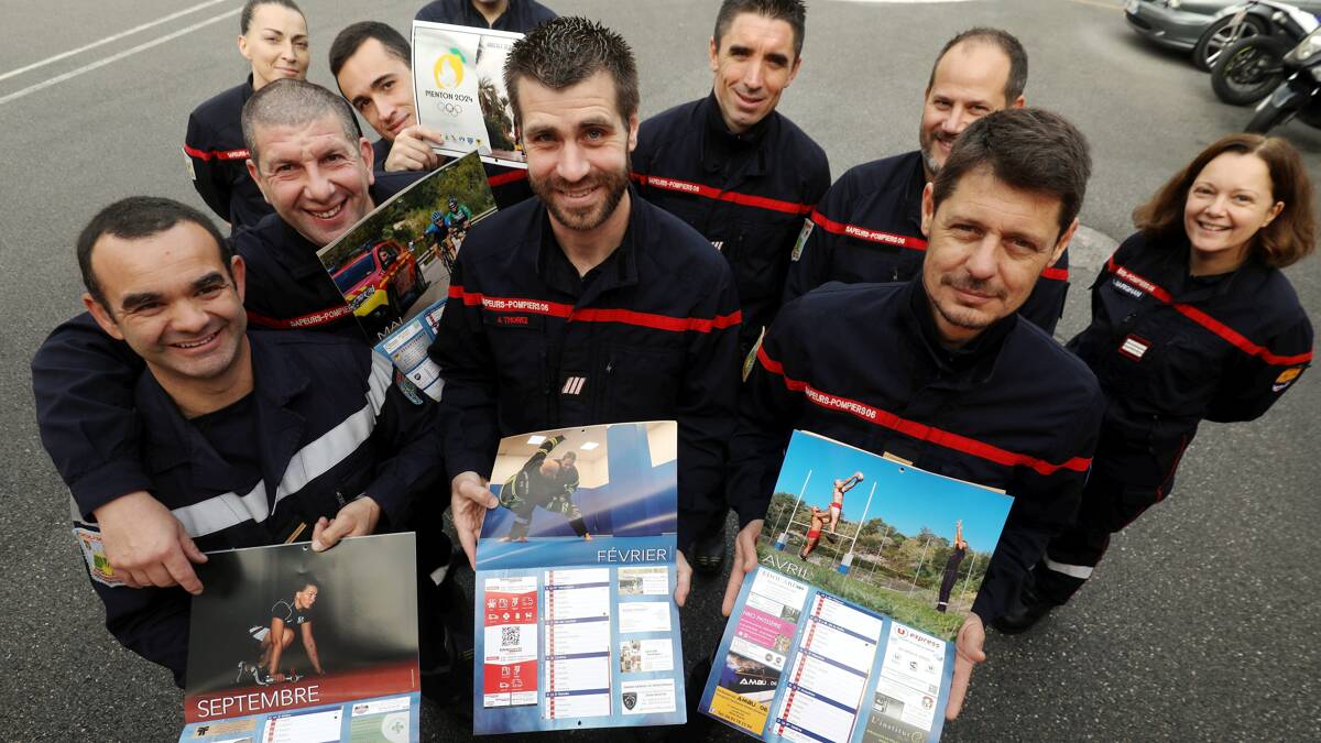 Les sapeurs-pompiers de Cannes, La Bocca et Mougins tombent l'uniforme pour  enflammer leur calendrier - Nice-Matin