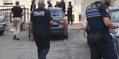 Lutte contre les squats: le préfet des Alpes-Maritimes à la charge aux Liserons à Nice