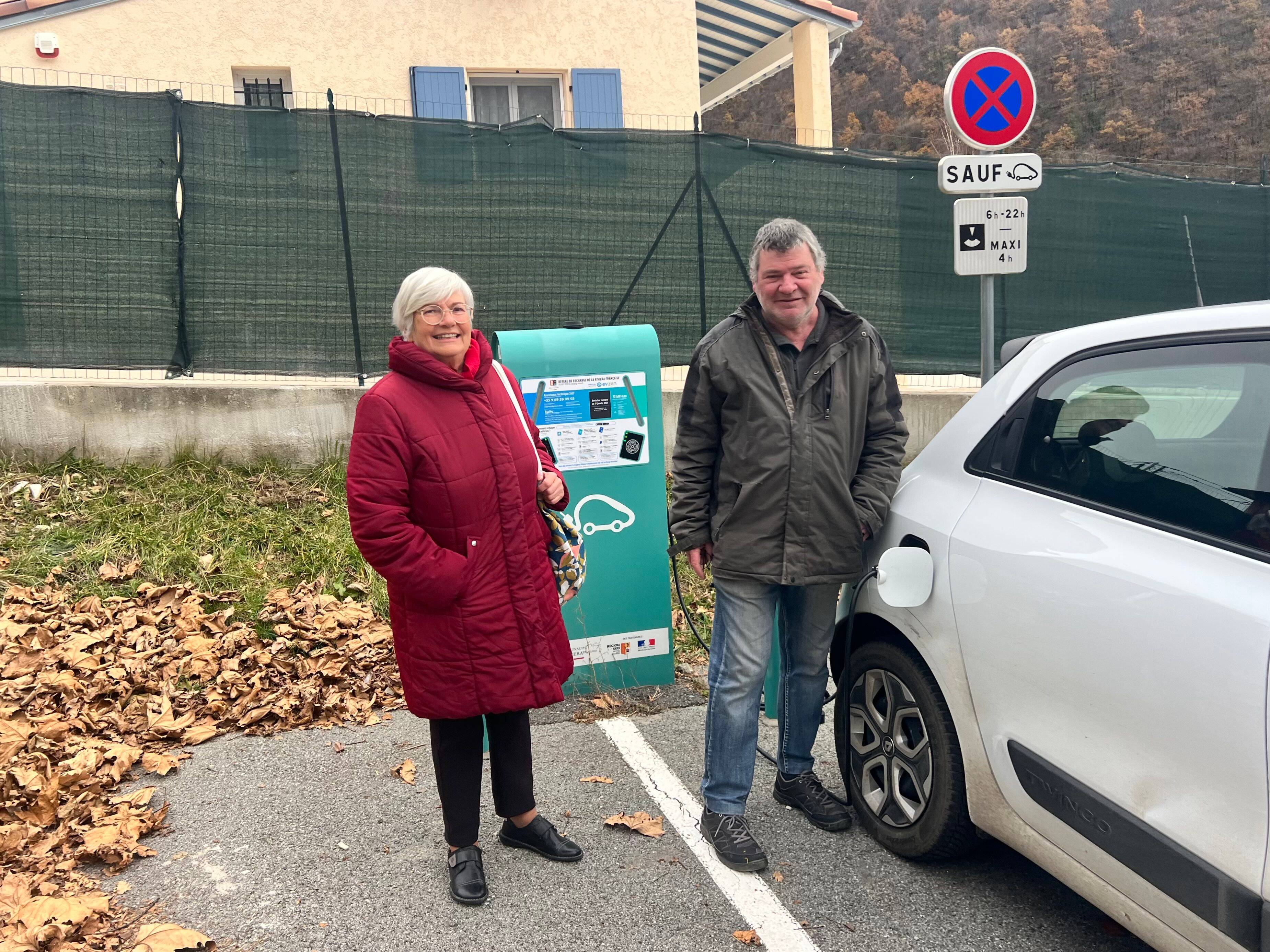 Face au réseau de bus trop peu développé, le village de Moulinet a lancé son service d'autopartage