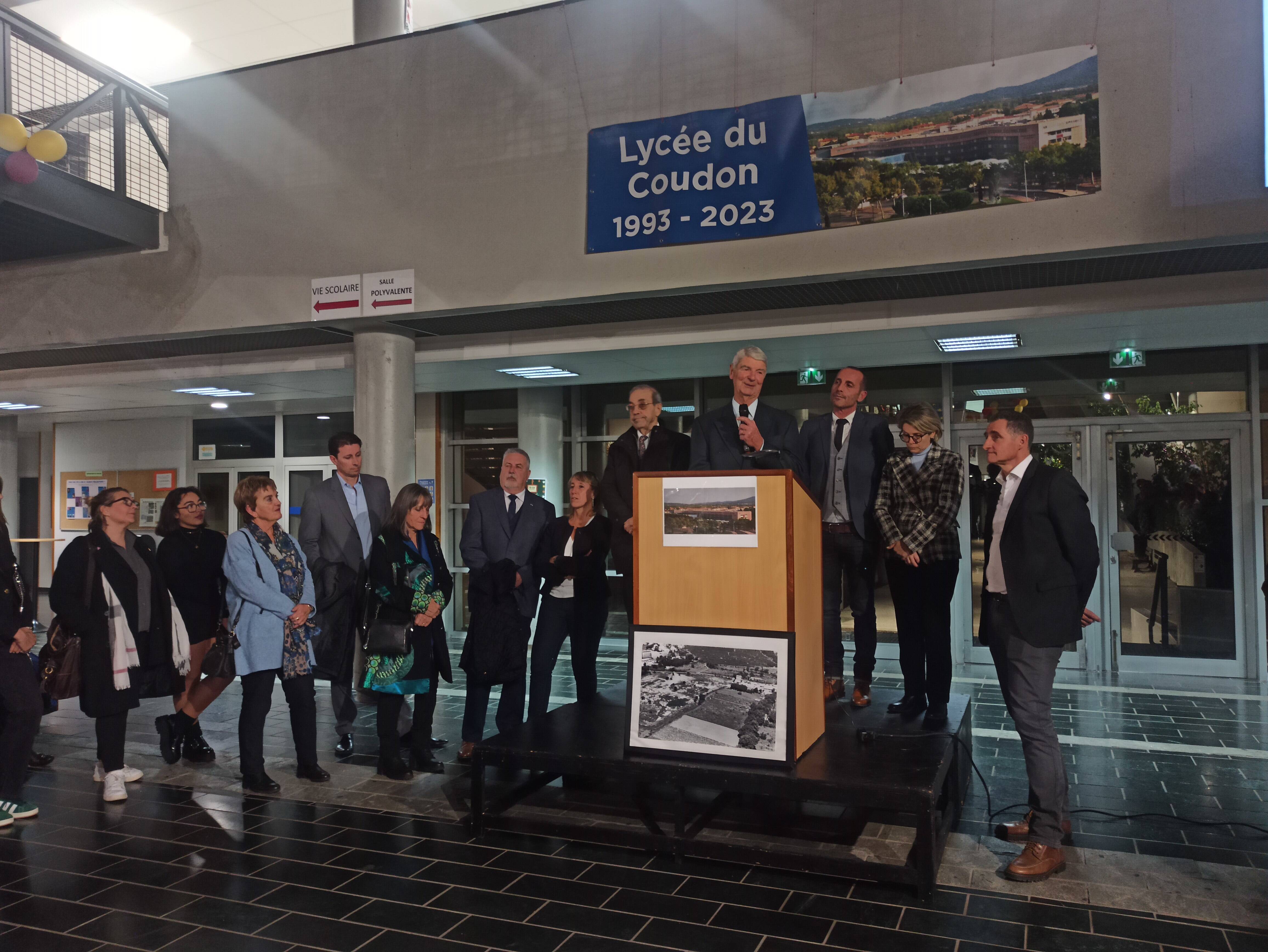 Le lycée du Coudon, à La Garde fête ses trente ans: les anciens élèves et proviseurs se souviennent