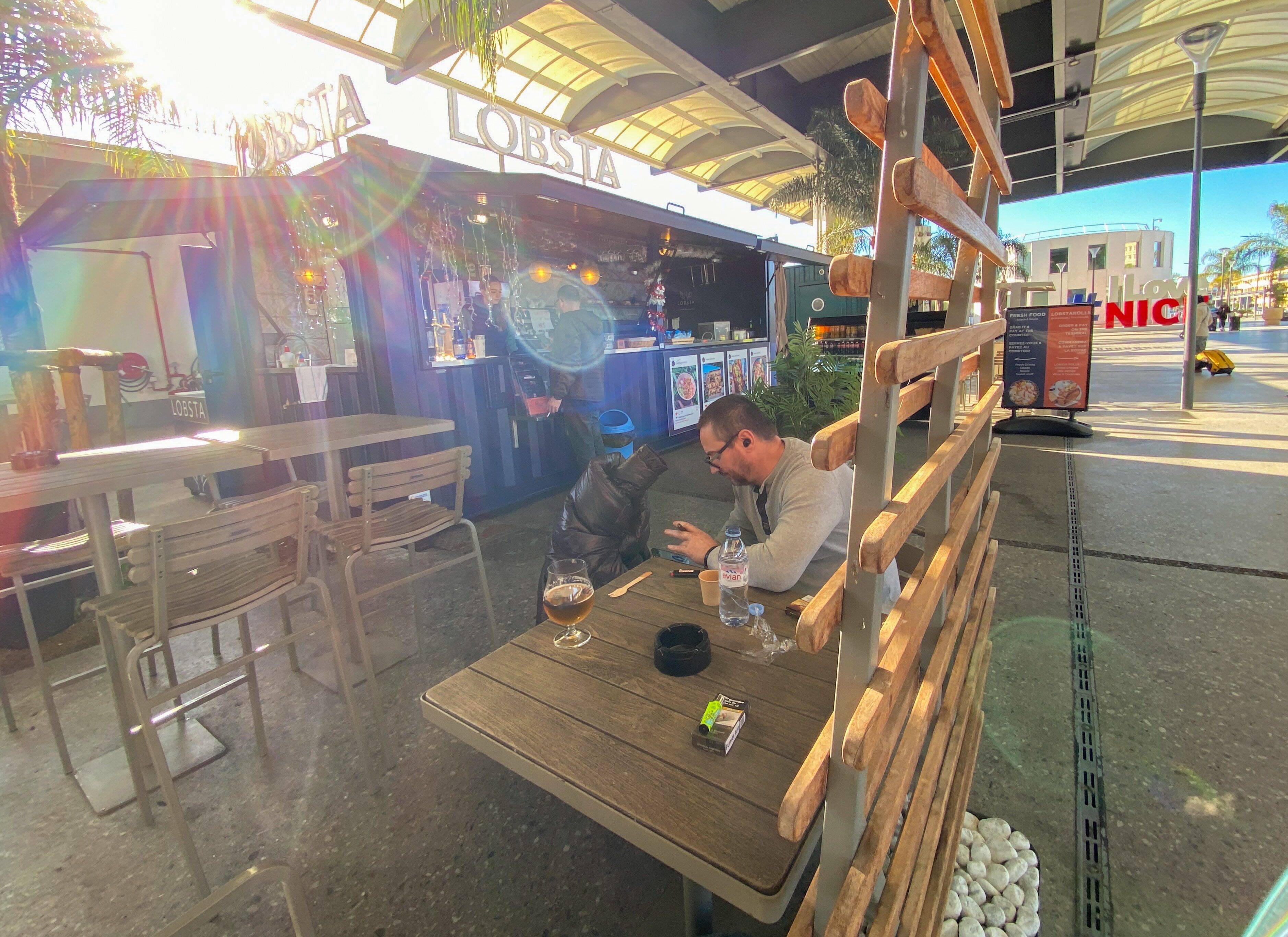 "On n'est pas des voyous on essaye de s'en sortir": attaqué par le manager de la boutique de Lyon, le fondateur du groupe niçois Lobsta se défend