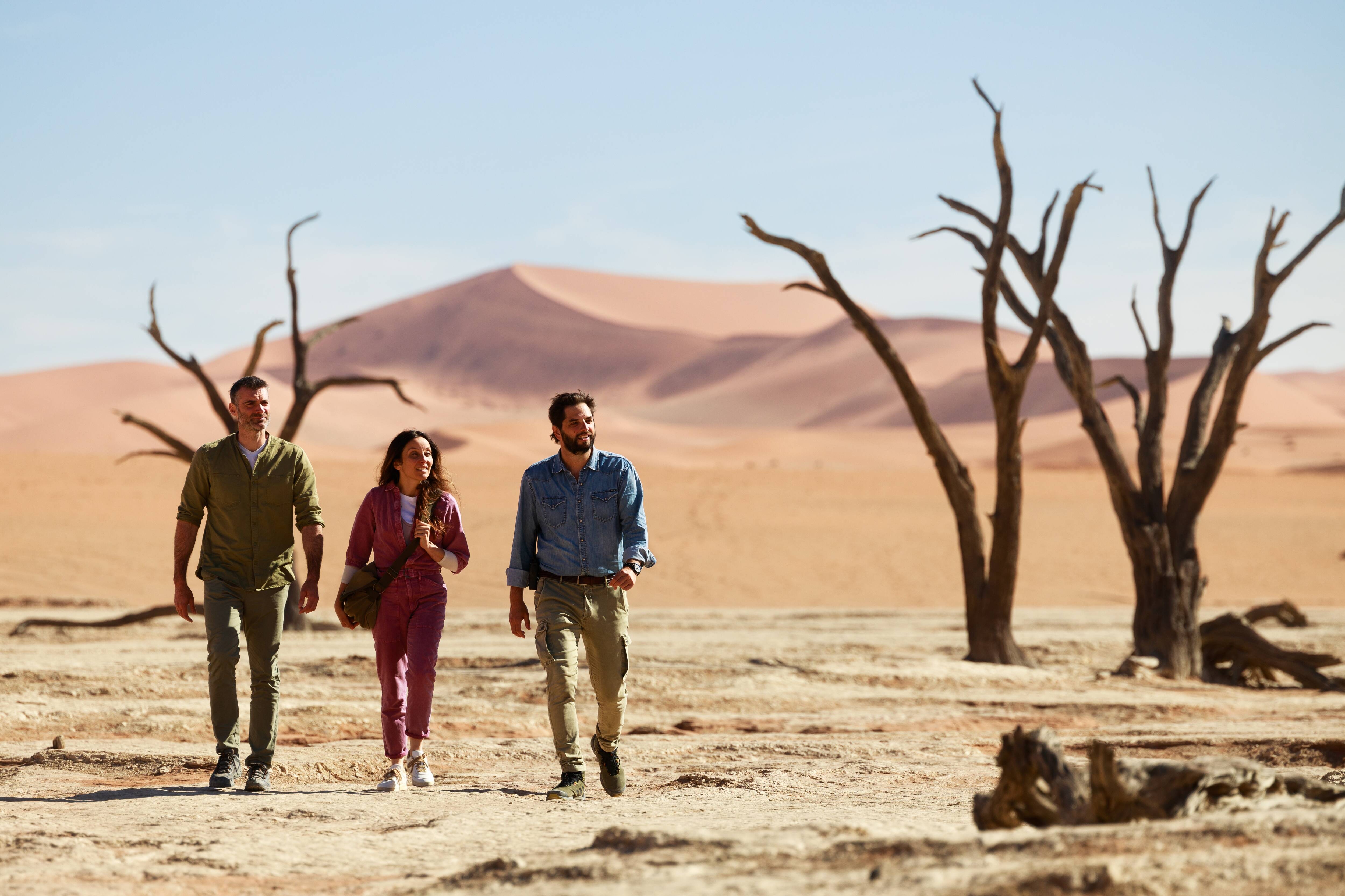 Gil Alma, l'acteur de "César Wagner" et "Nos chers voisins", en immersion en Namibie sur France 2