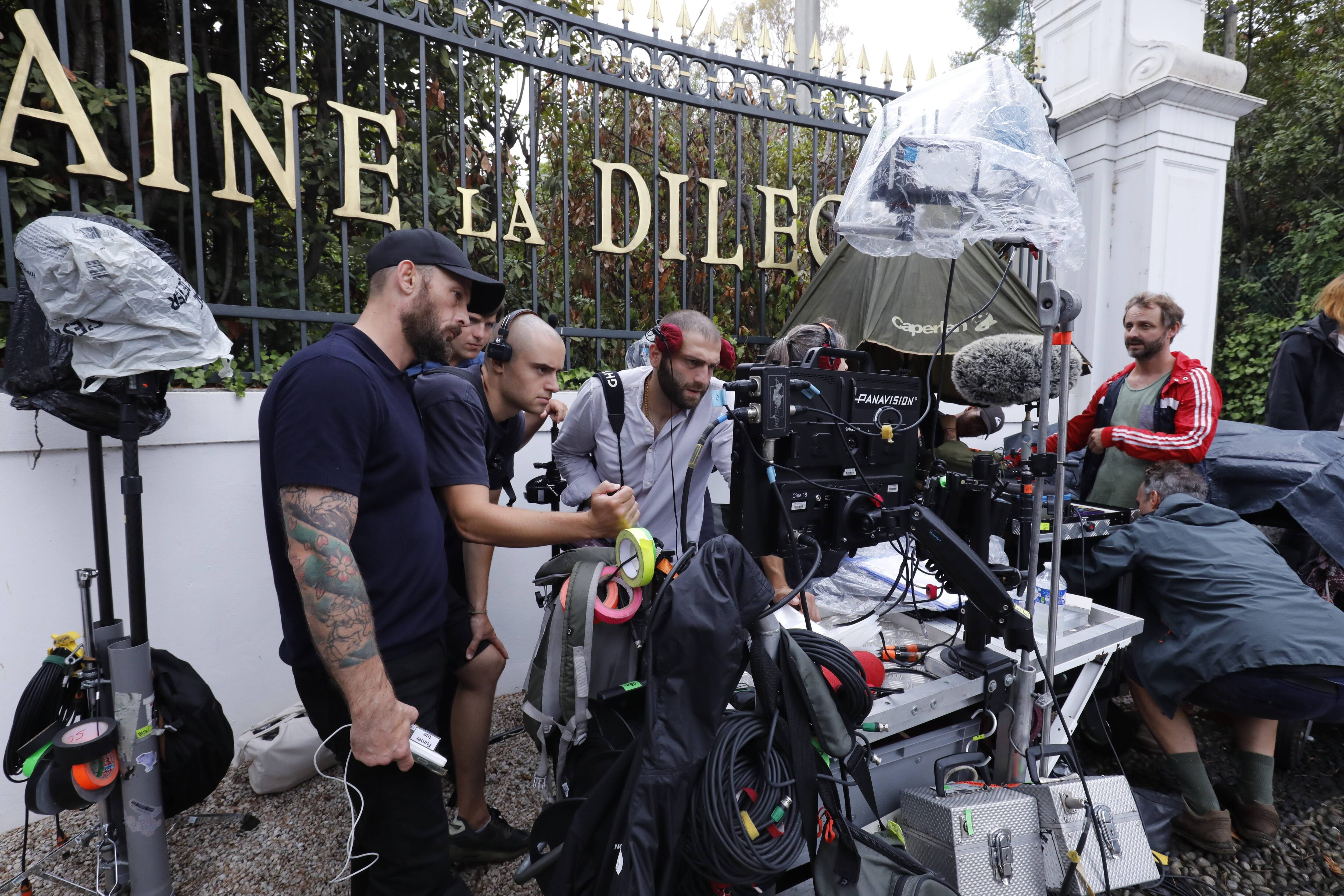 Comment la Côte d'Azur est devenue un "mini Hollywood" pour les tournages de films et séries