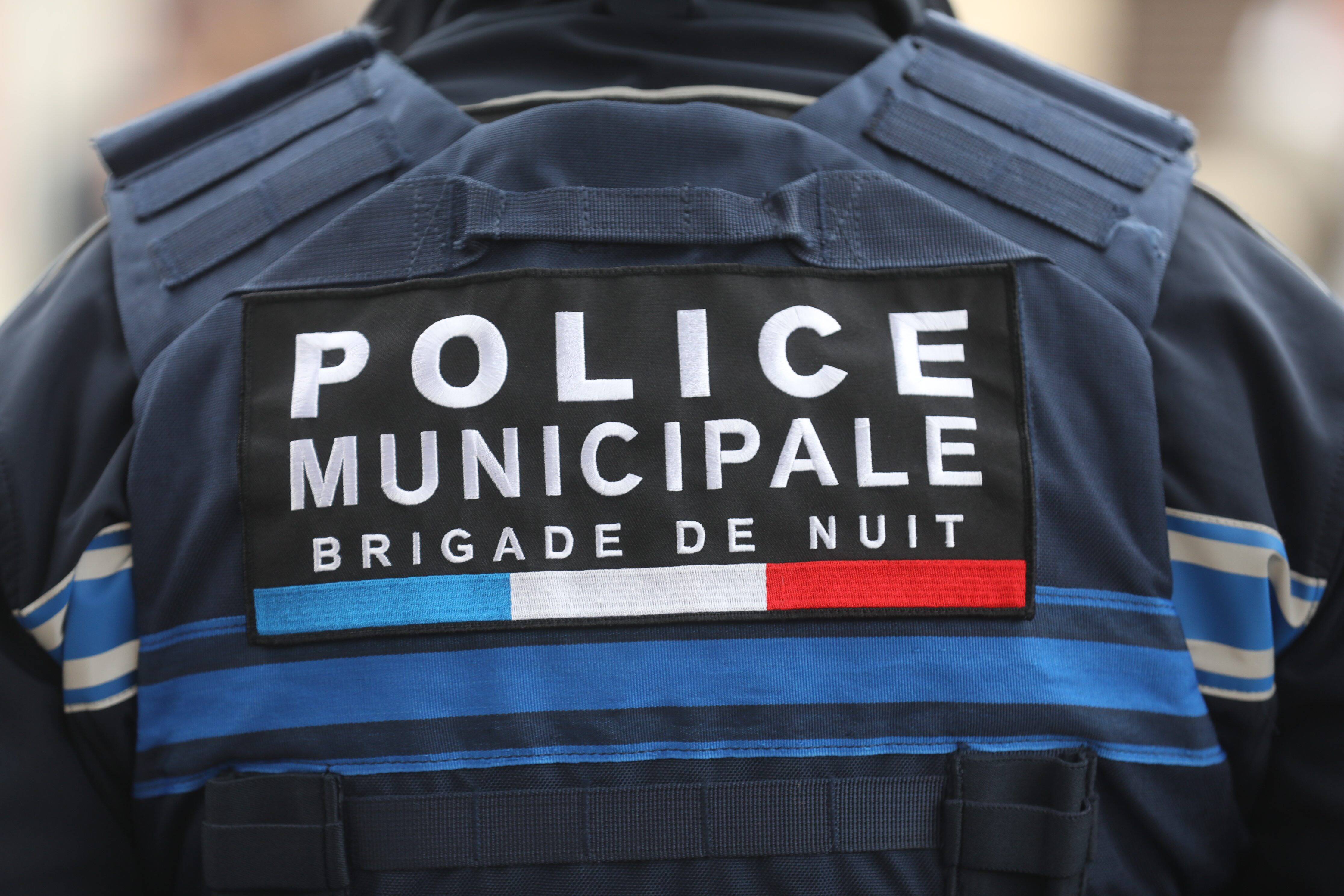 Deux ados repérés par la vidéosurveillance en train de voler une moto dans le centre-ville de Vallauris