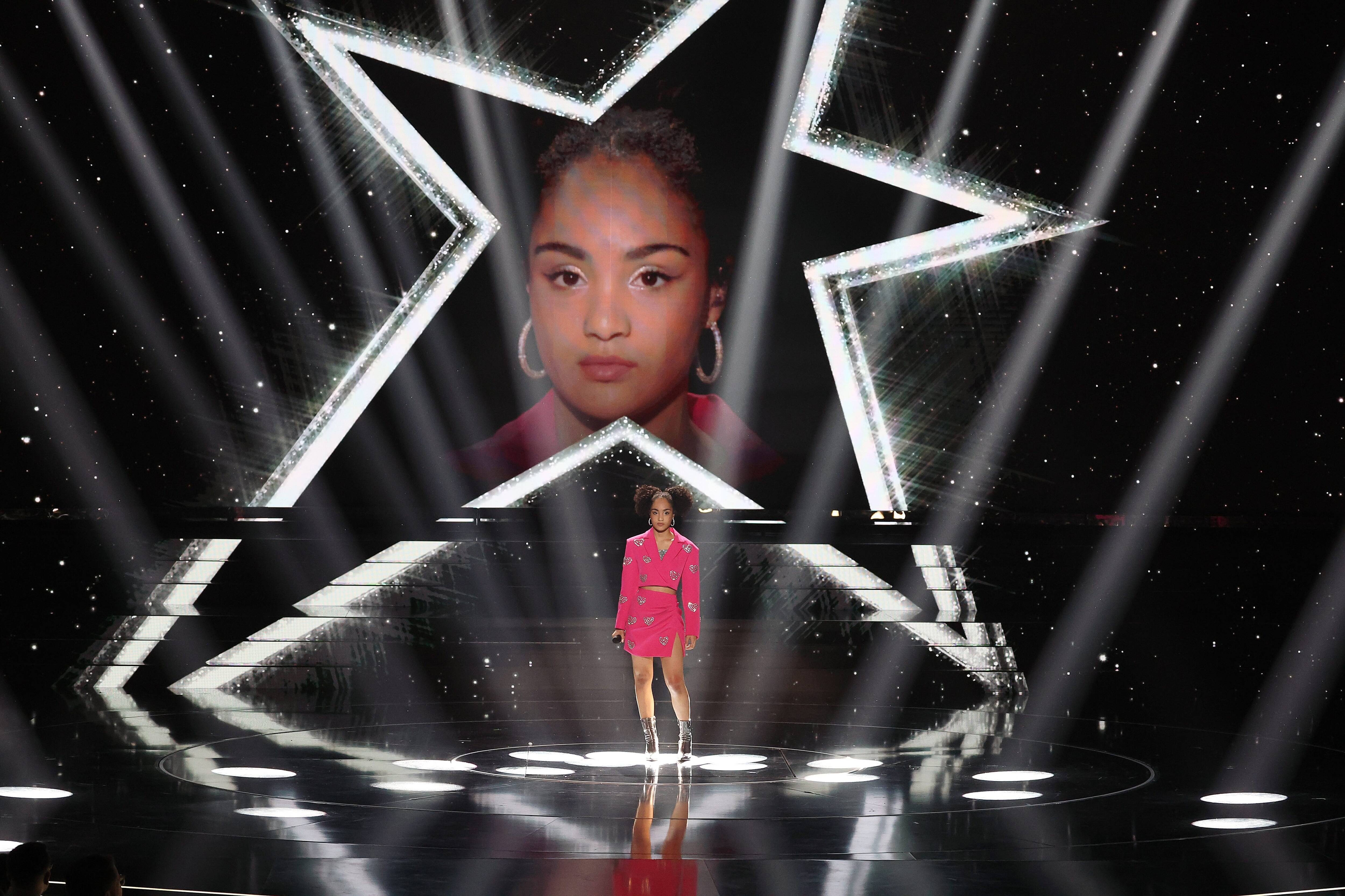 "J'étais contente pour Djebril, mais triste de quitter mes amis": on a debriefé l'aventure avec Candice, la Cannoise de la Star Ac', quelques jours après son élimination