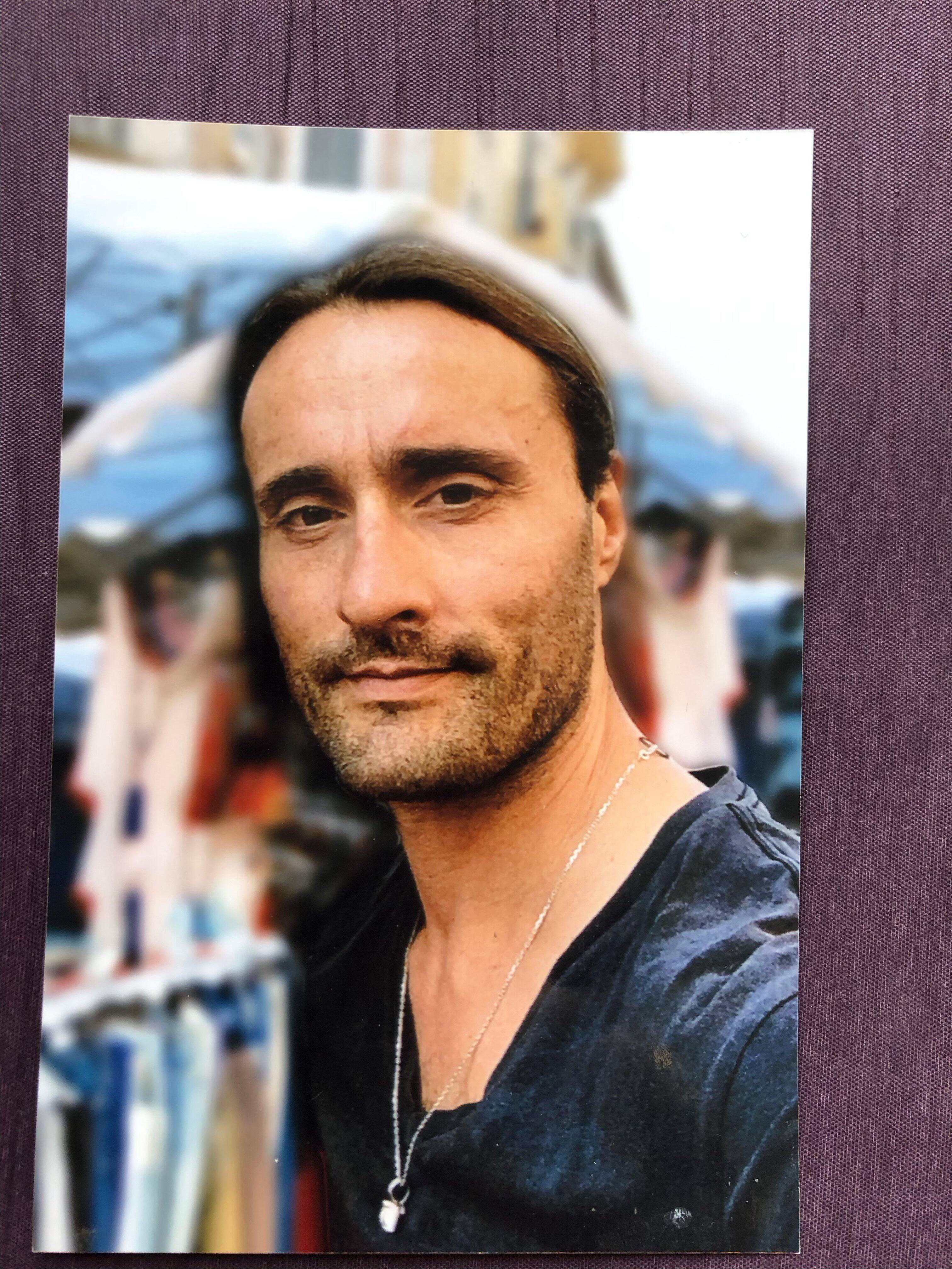 Son corps sans vie avait été retrouvé dans sa chambre d'hôtel: près d'un an après la mort d'un Fréjusien au Brésil, le mystère reste entier