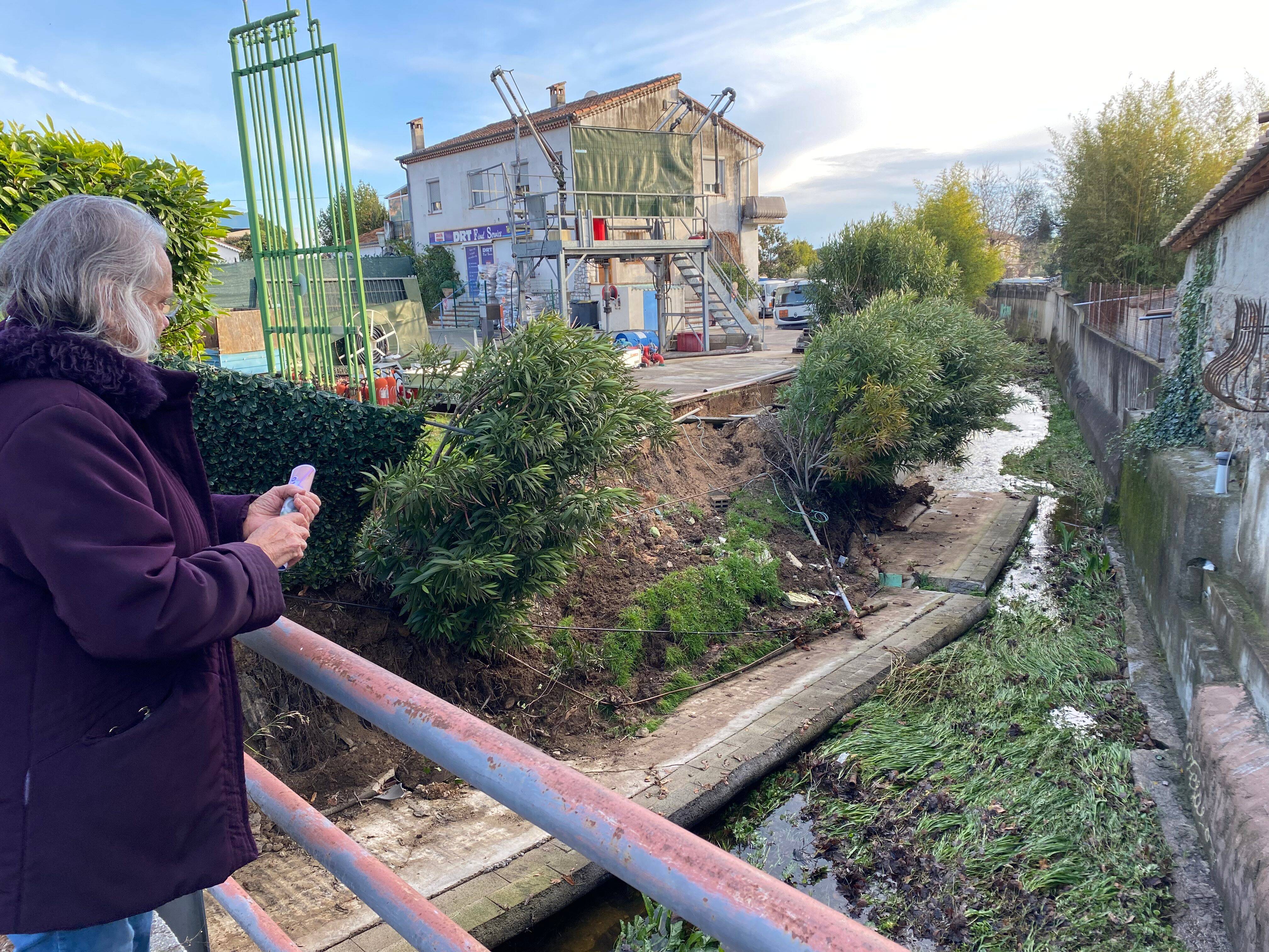 "Il n'avait pas été construit dans les règles de l'art": à Biot, le mur de la station-service Avia parti dans le vallon des Combes va être reconstruit