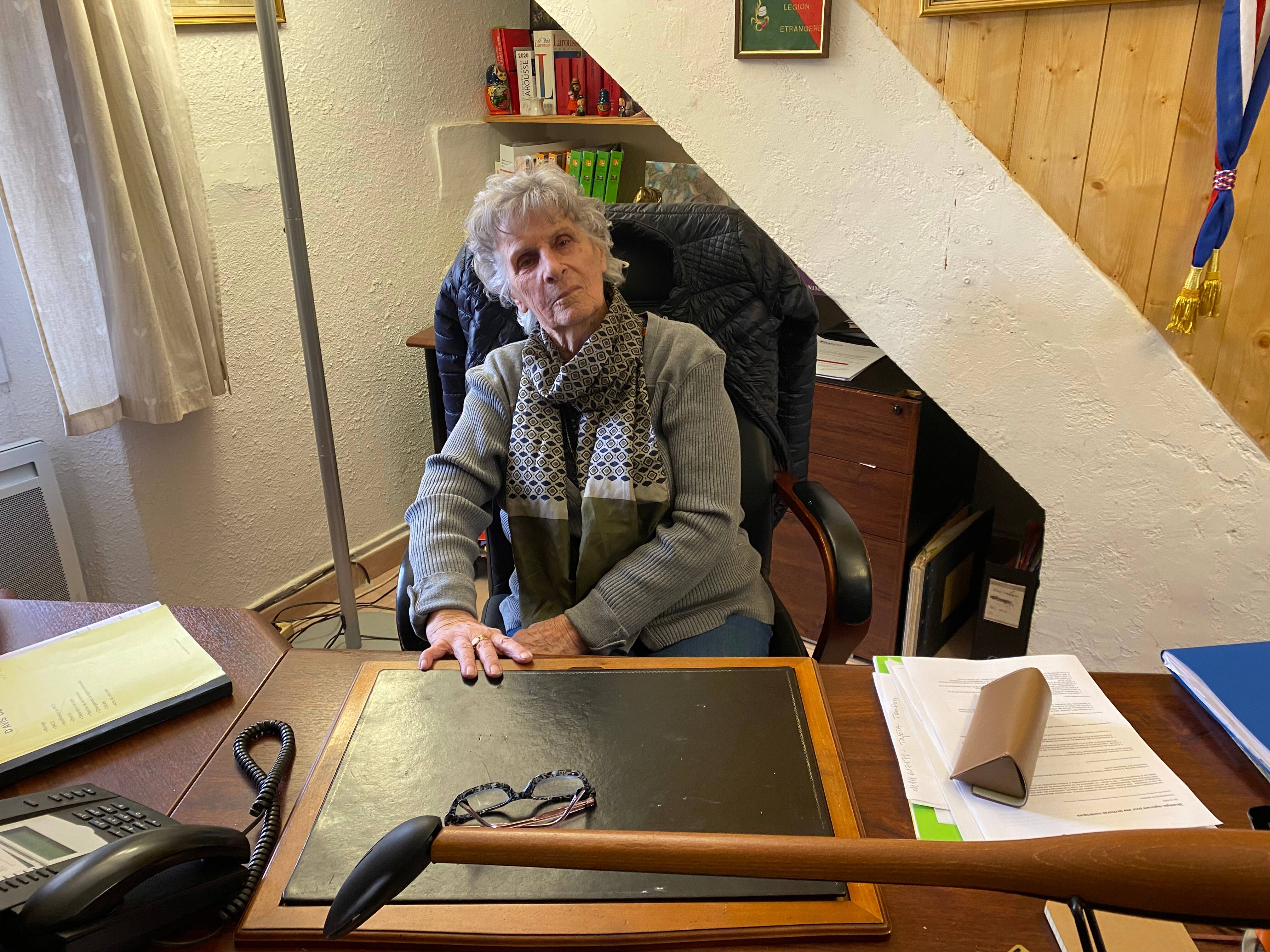 A Riboux, on ne peut pas aller trop vite!: entretien avec la doyenne des maires du Var