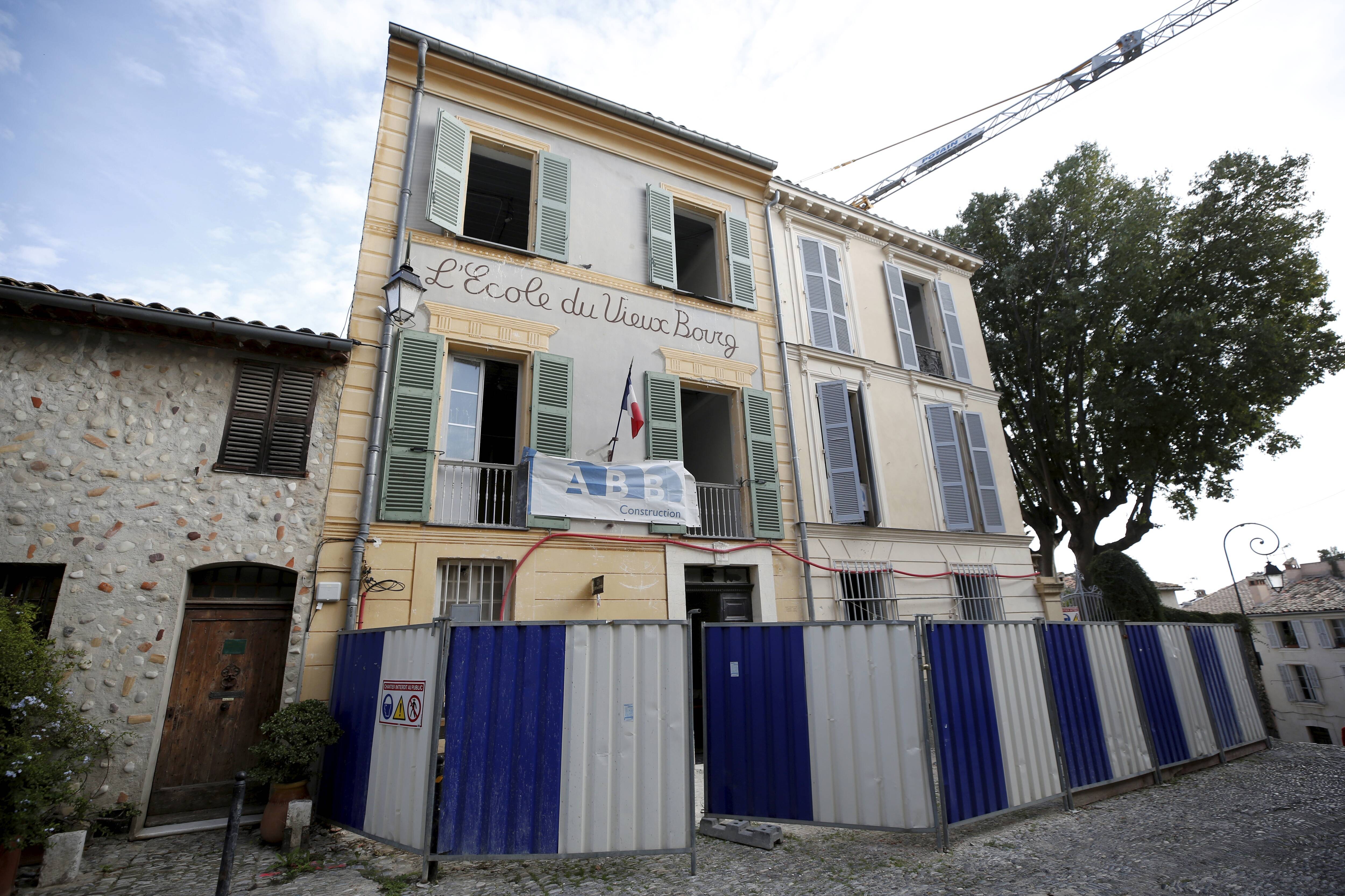 Voici pourquoi aucun élève n'a fait sa rentrée dans cette école en rénovation de Cagnes-sur-Mer