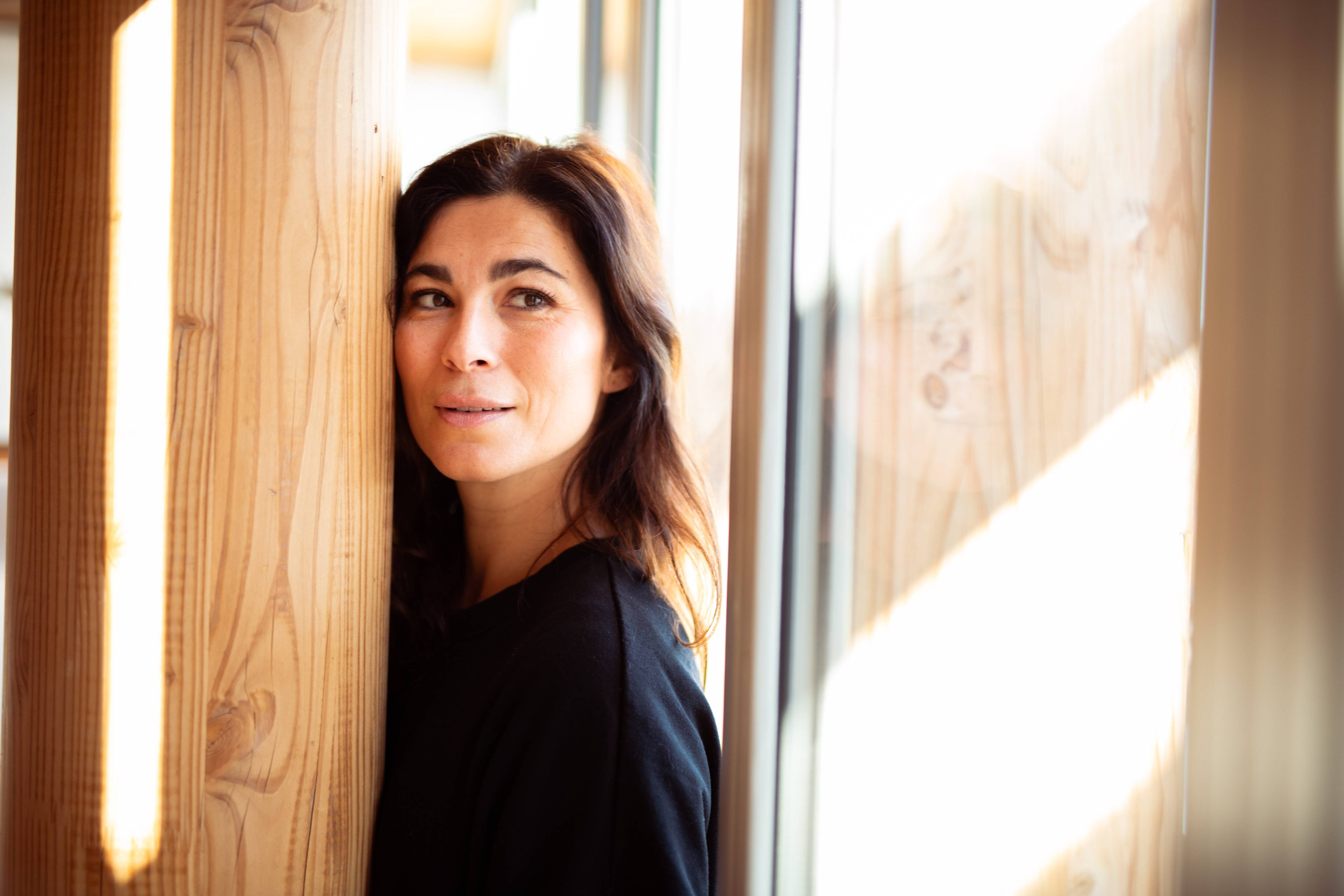 Qui est Aurélie Aloy, la comédienne varoise à l'affiche du dernier film de Robert Guédiguian?