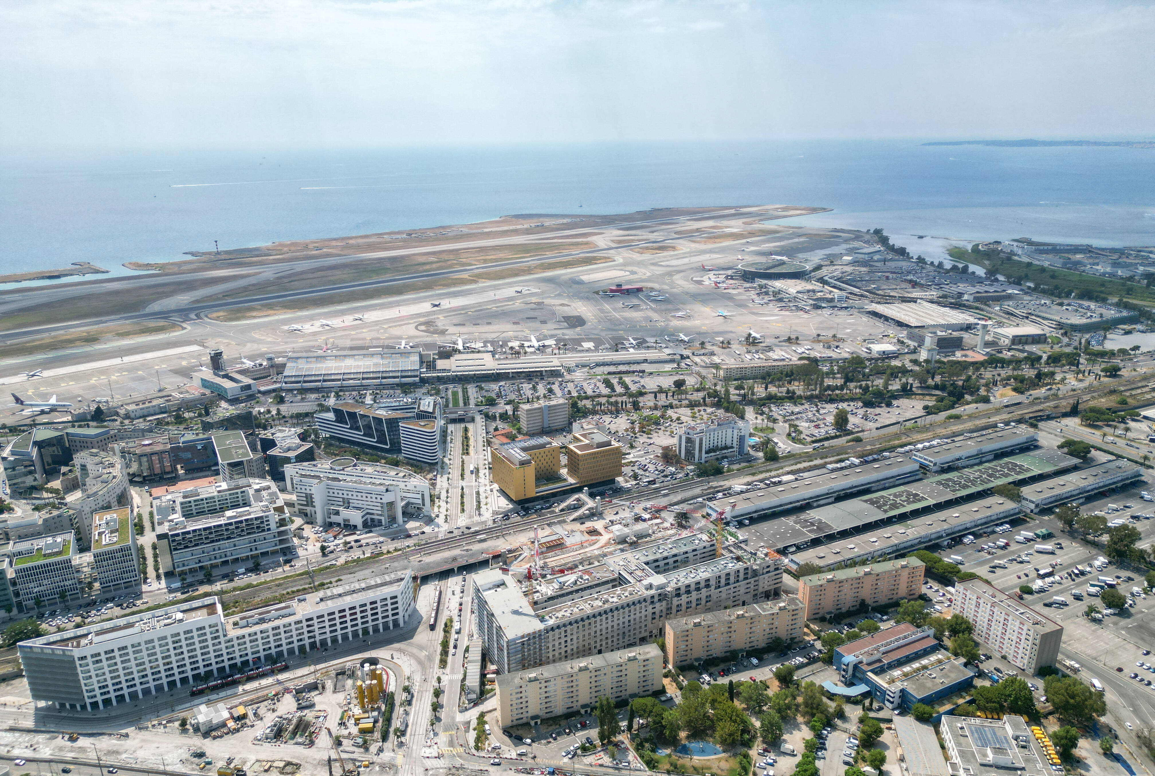 Aéroport, Seaside View, Grand Arénas... des méga chantiers toujours en cours dans un secteur devenu inconstructible